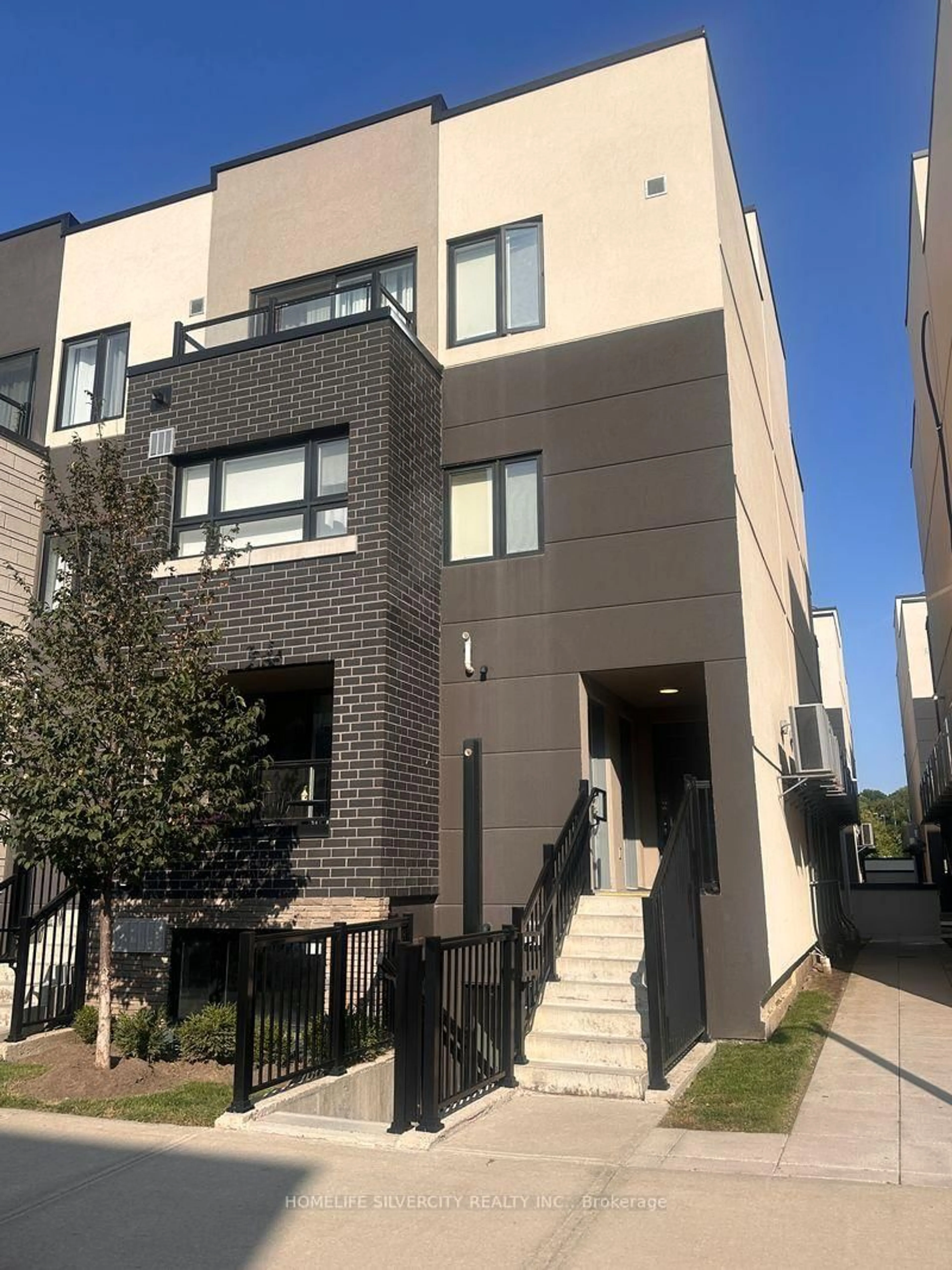 Home with brick exterior material, street for 1131 Cooke Blvd #712, Burlington Ontario L7T 0C3