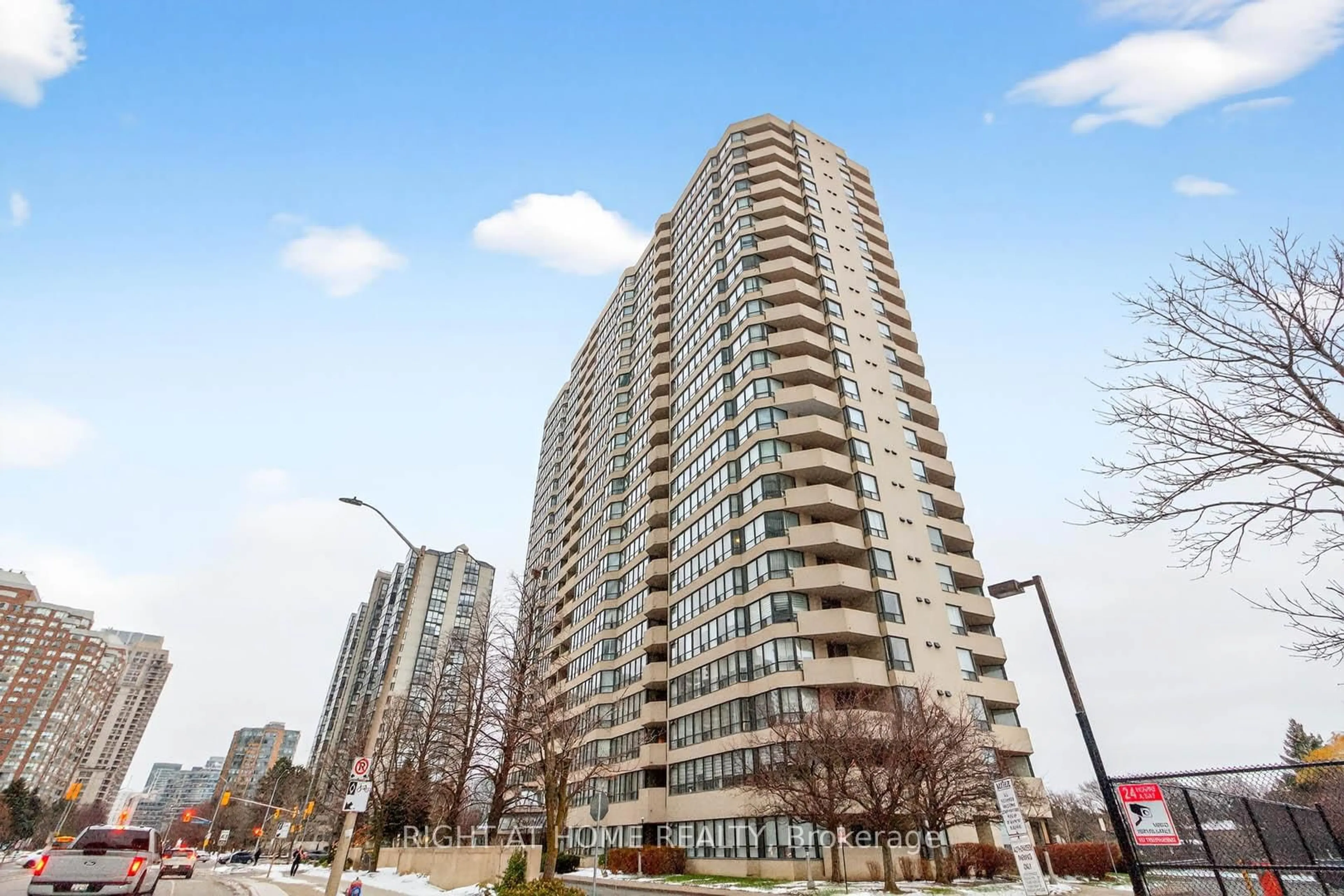 Unknown for 400 Webb Dr #2204, Mississauga Ontario L5B 3Z7