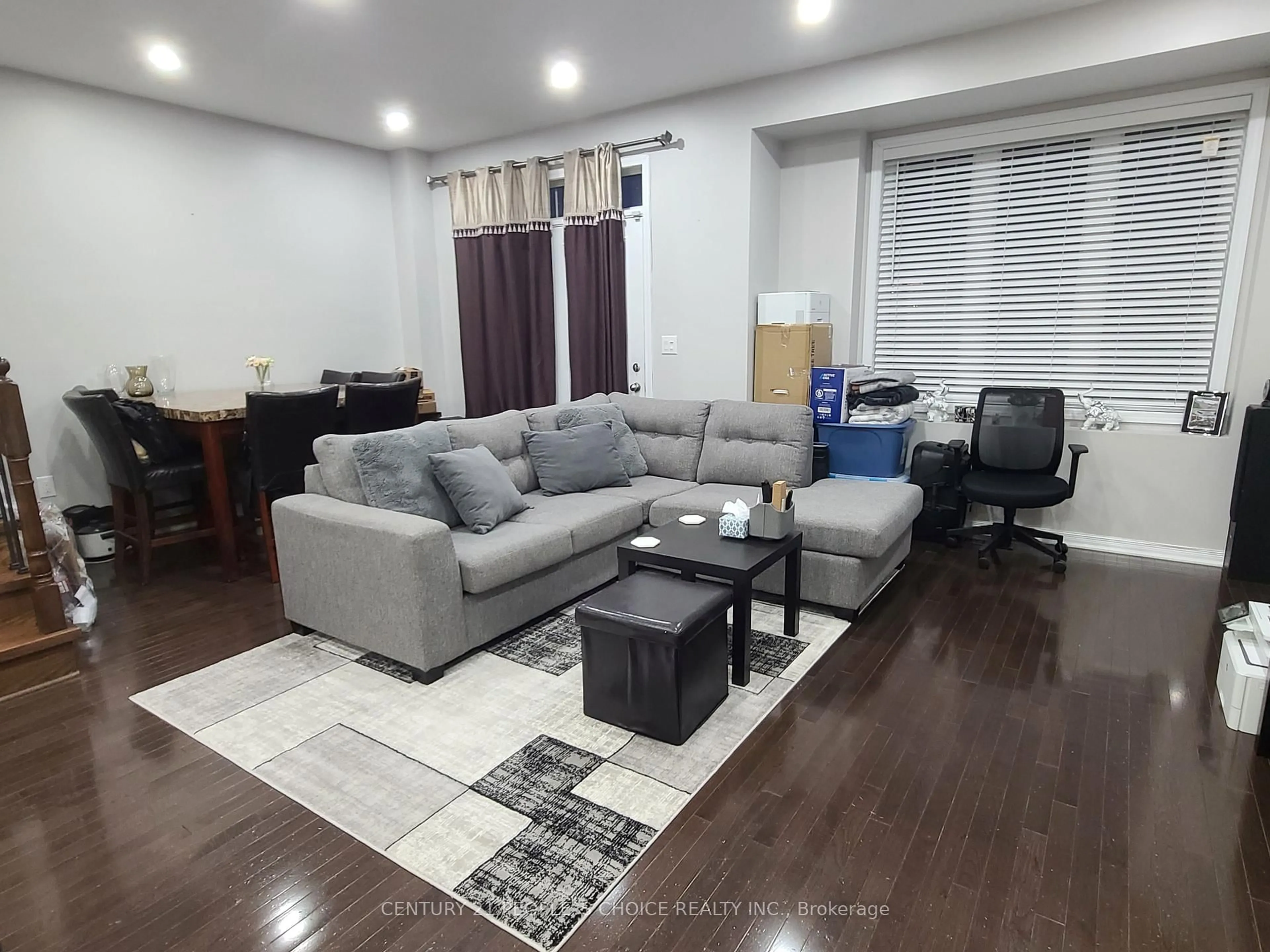 Living room with furniture, wood/laminate floor for 13 Birchfield Cres, Caledon Ontario L7C 3P6