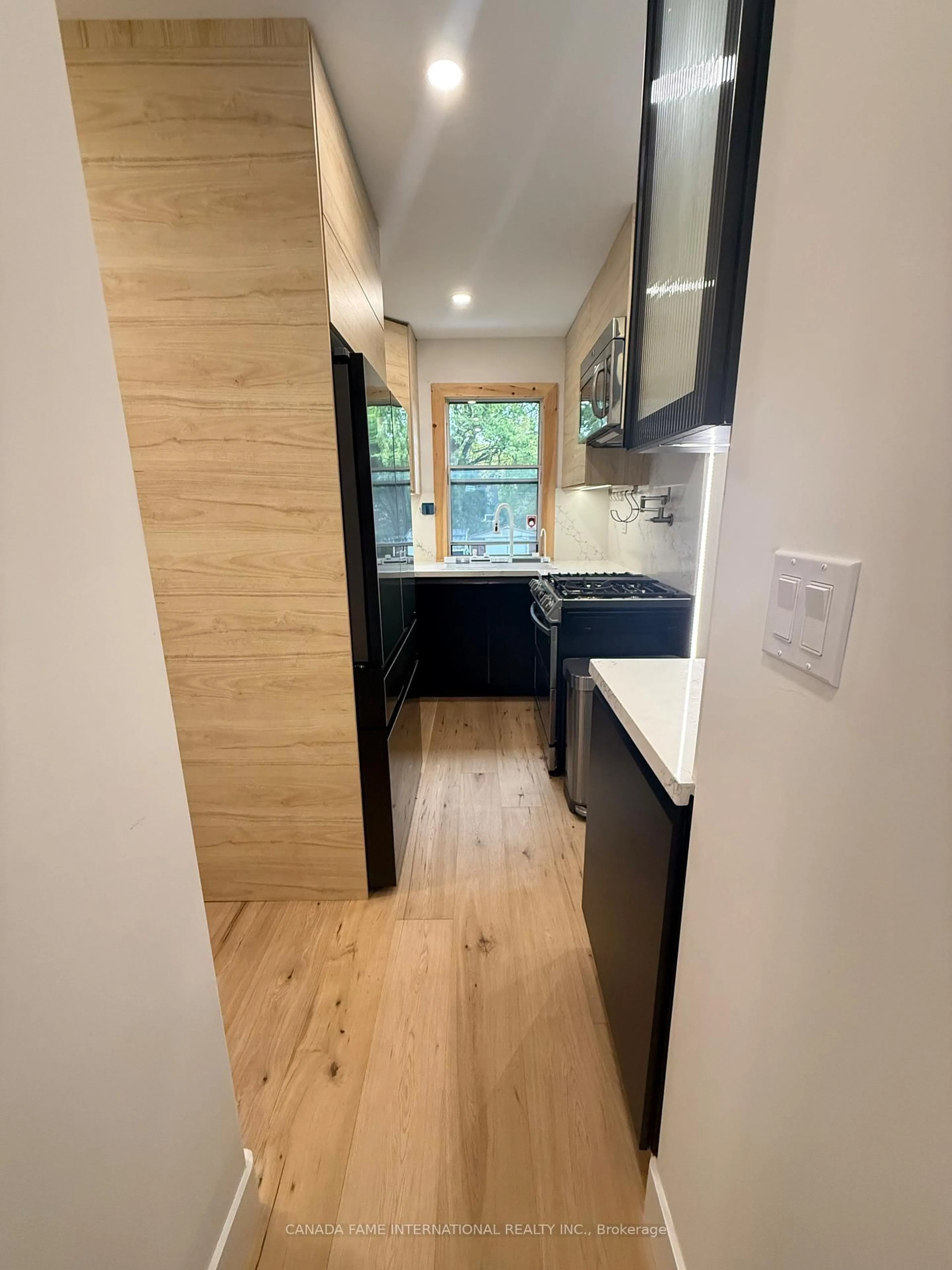 Standard kitchen, wood/laminate floor for 1235 Glencairn Ave, Toronto Ontario M6B 2B6