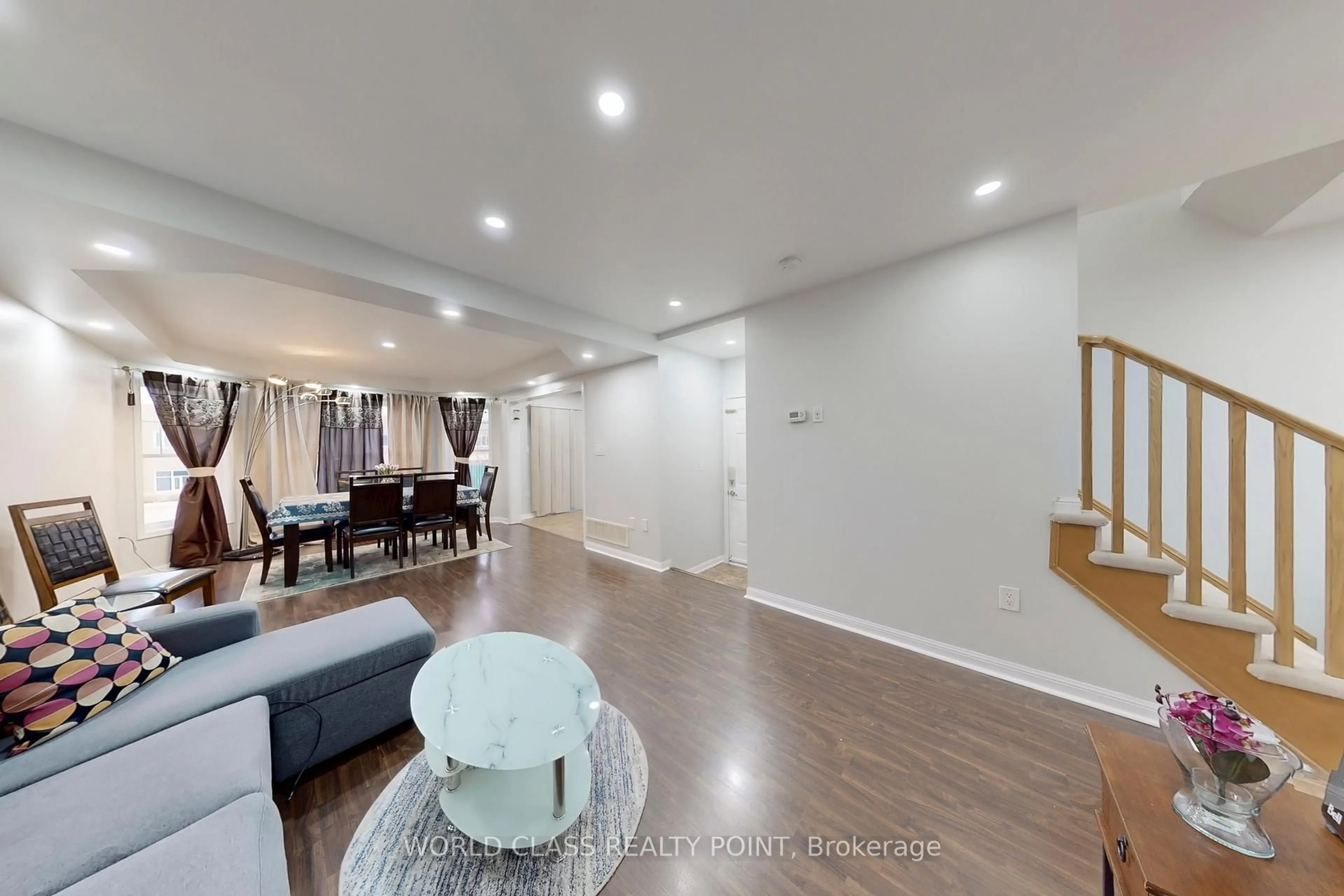 A pic of a room for 382 Pringle Ave, Milton Ontario L9T 7M4