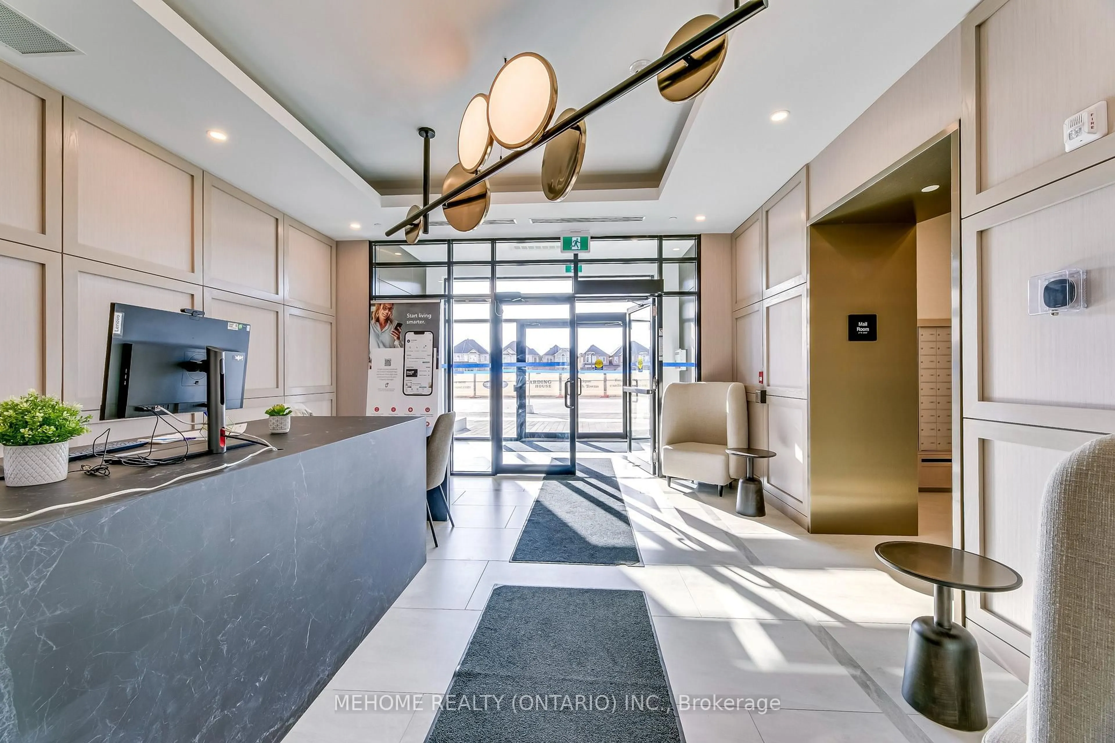 Indoor foyer for 3265 Carding Mill Tr #312, Oakville Ontario L6M 5P7