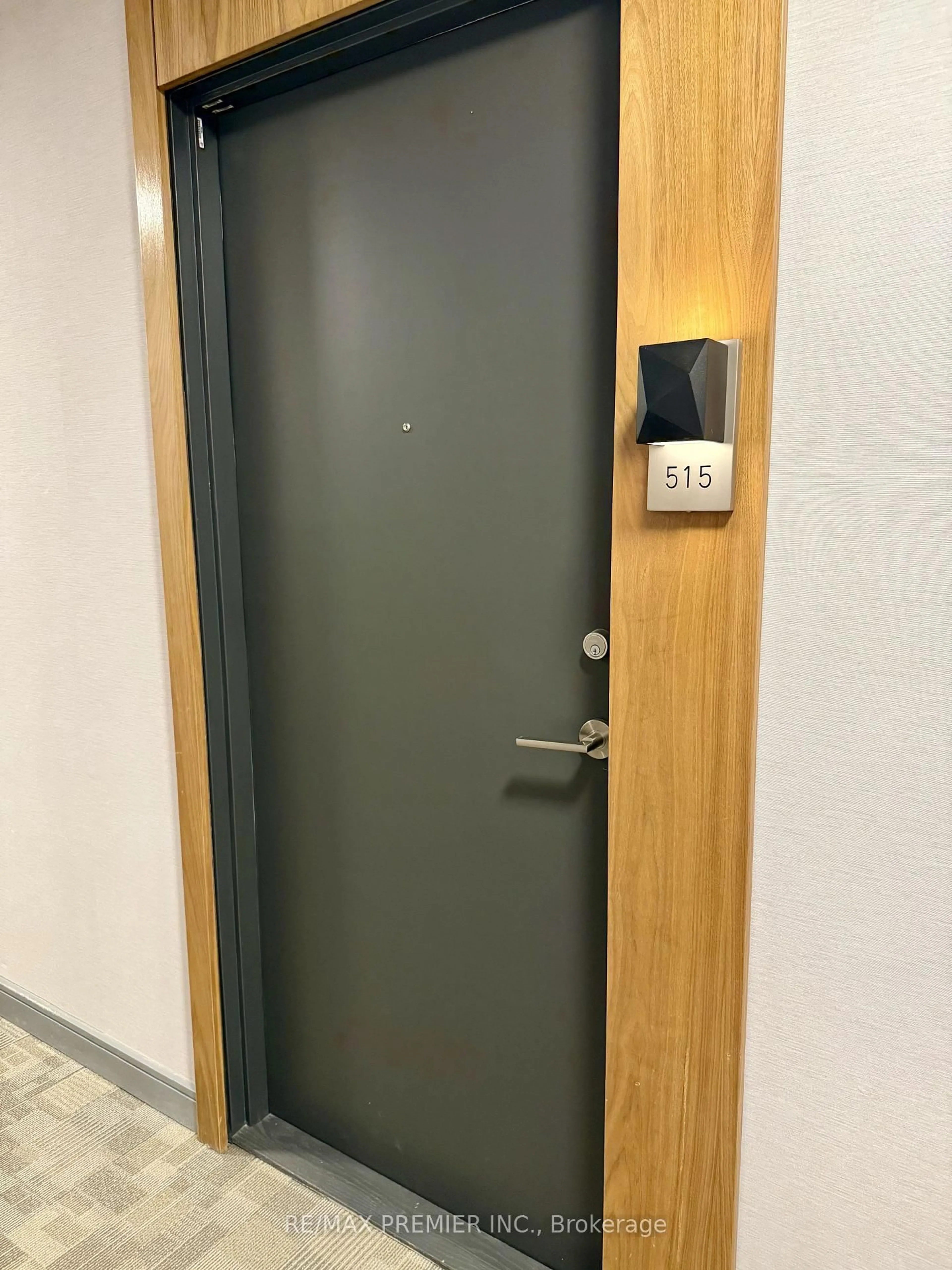 Unknown for 25 Neighbourhood Lane #515, Toronto Ontario M8Y 0C4