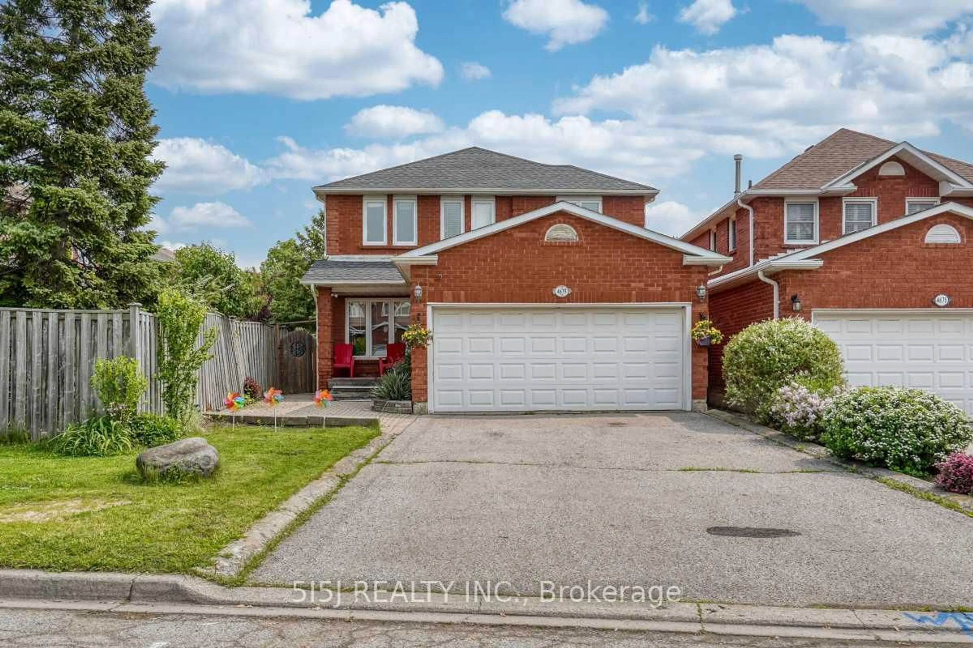 Home with brick exterior material, street for 4679 Owl Circ, Mississauga Ontario L4Z 2W8