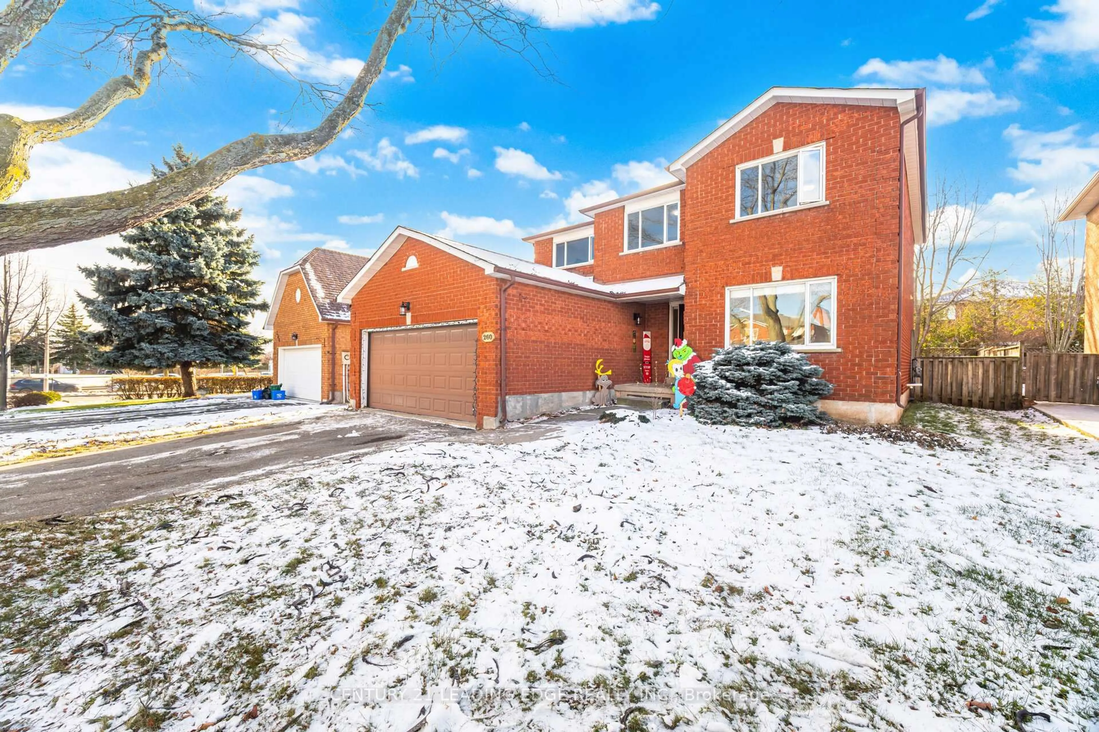 Home with brick exterior material, street for 260 Old Orchard Circ, Oakville Ontario L6H 4N7