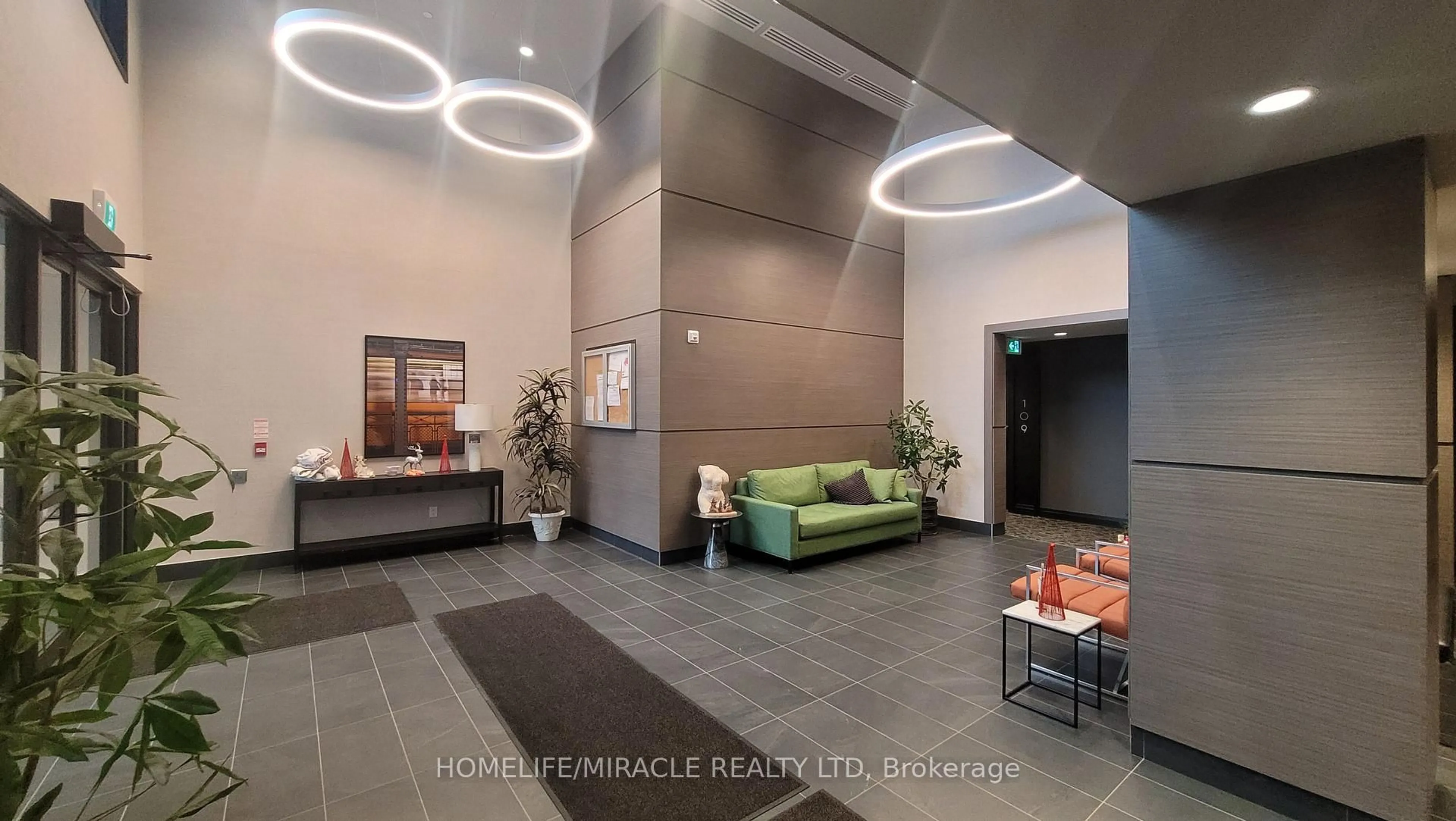 Lobby for 50 Kaitting Tr #510, Oakville Ontario L6M 5N3