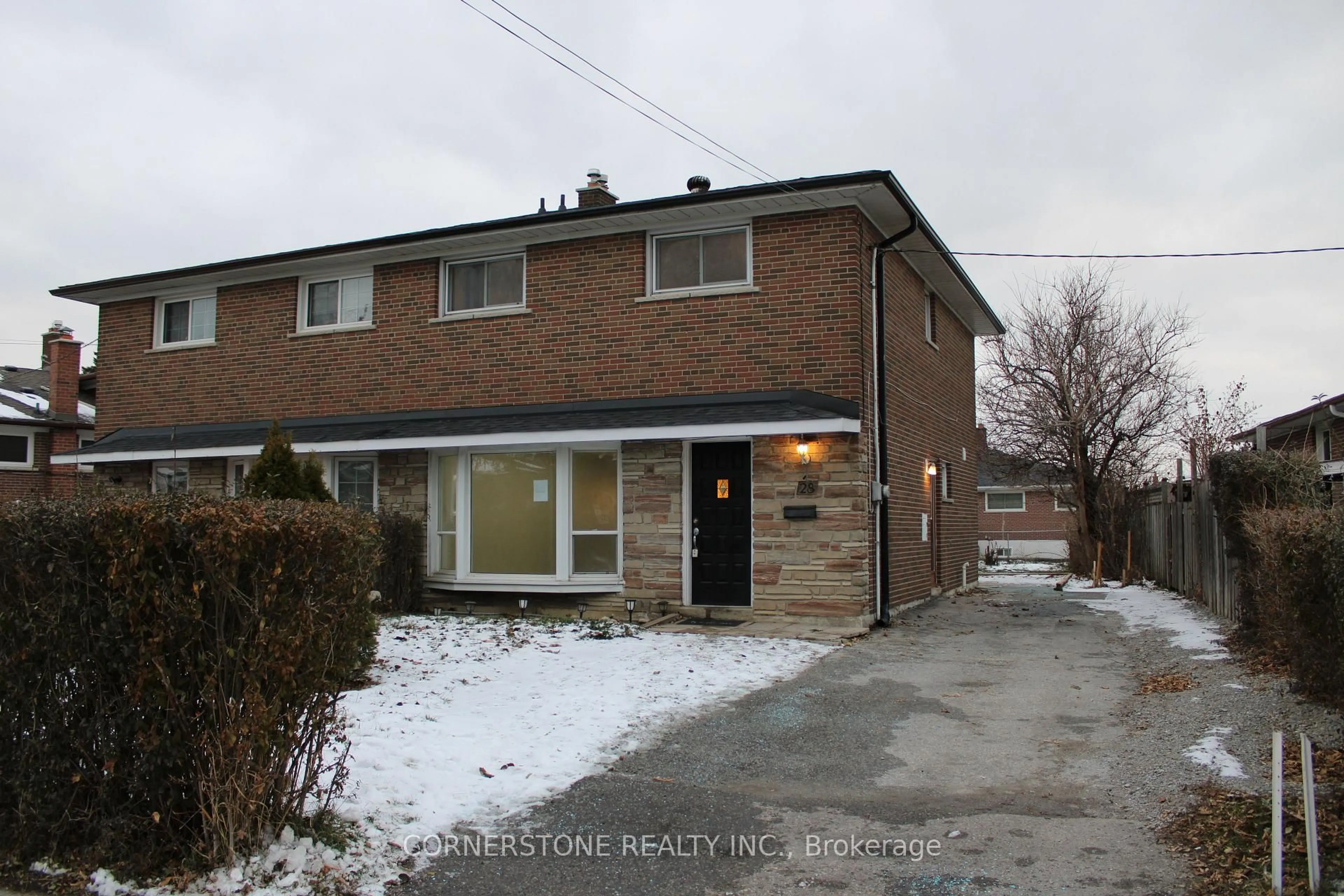 Unknown for 28 Navenby Cres, Toronto Ontario M9L 1B2
