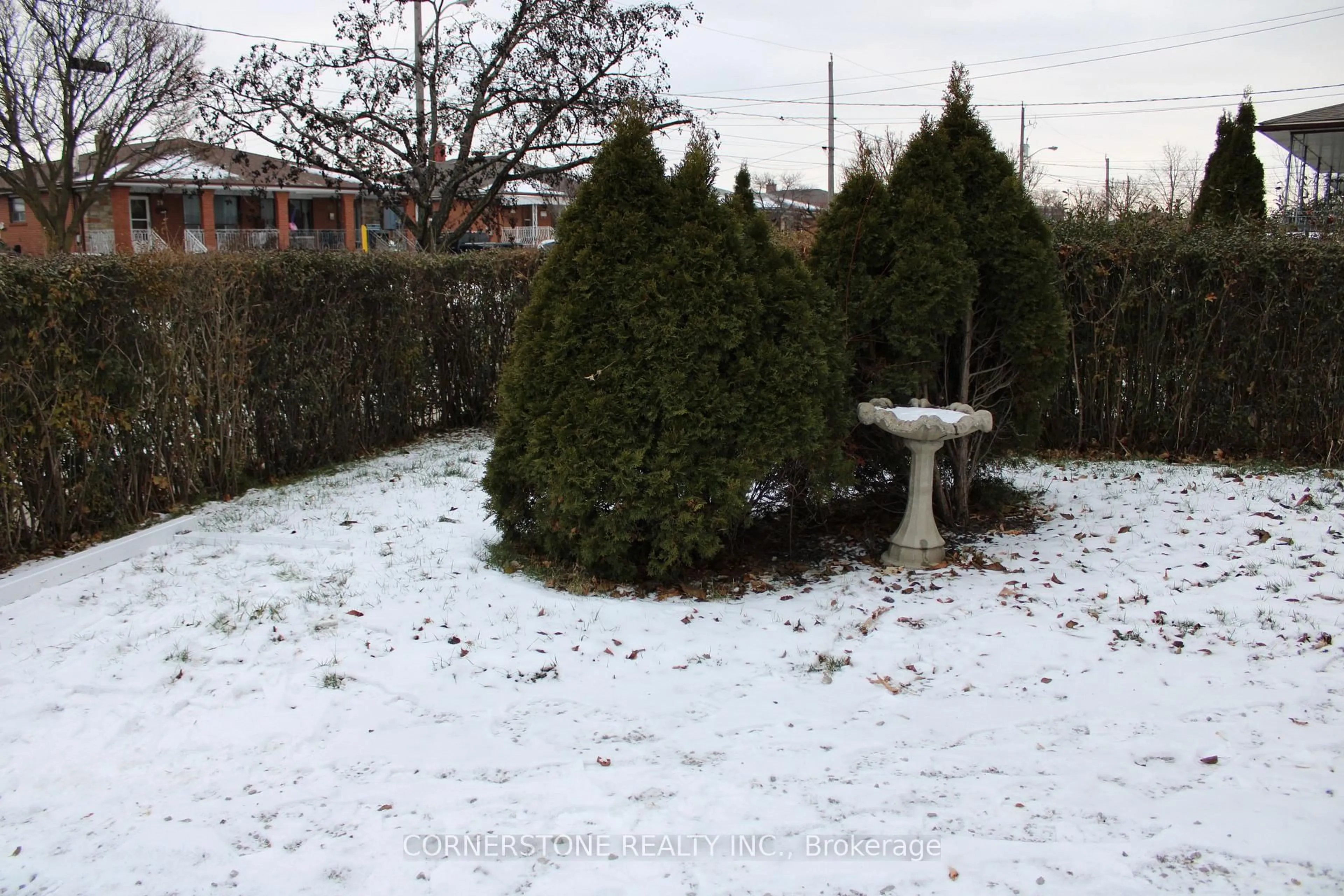 Unknown for 28 Navenby Cres, Toronto Ontario M9L 1B2