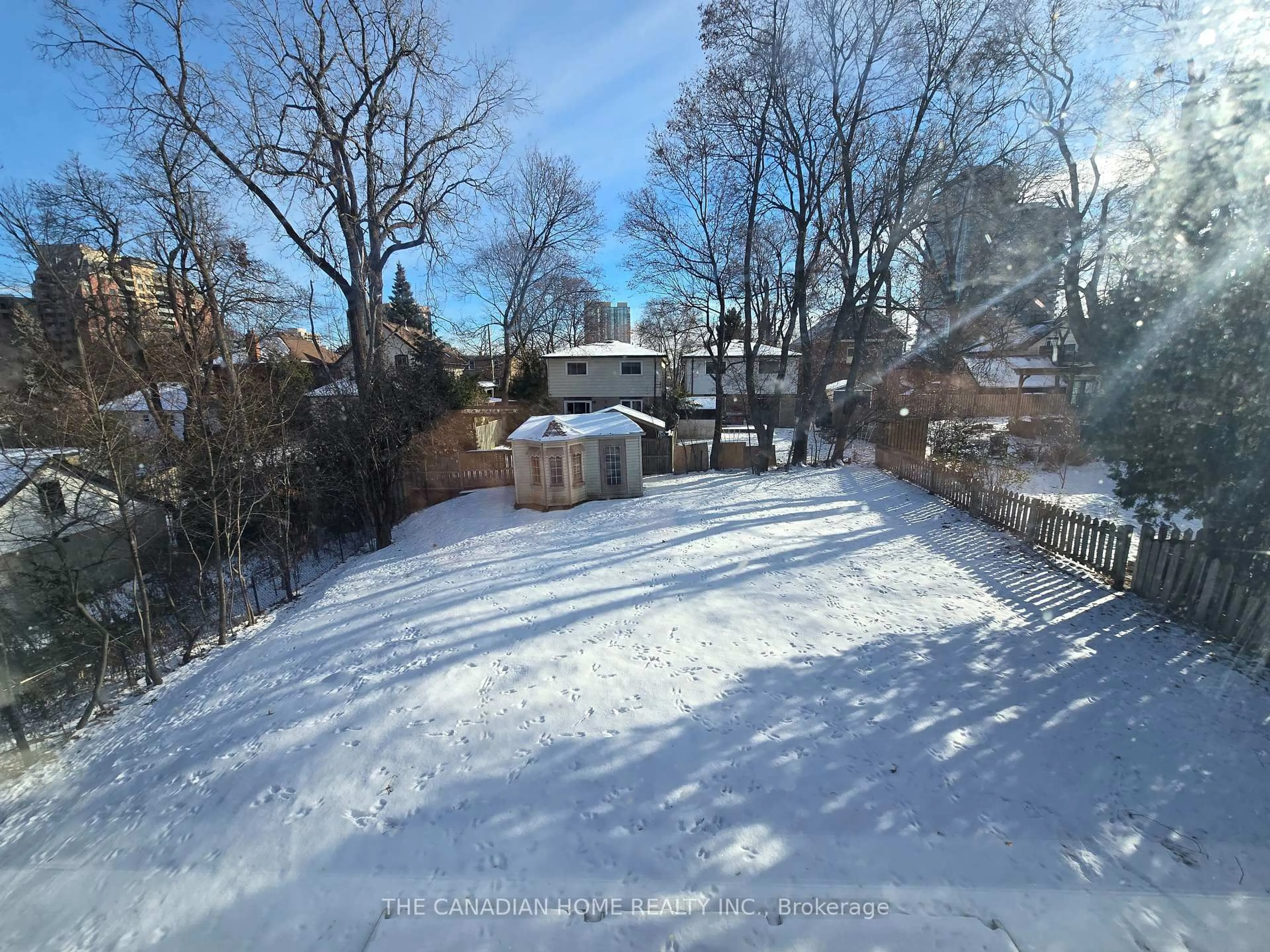 A pic from outside/outdoor area/front of a property/back of a property/a pic from drone, street for 43 David St, Brampton Ontario L6X 1J3