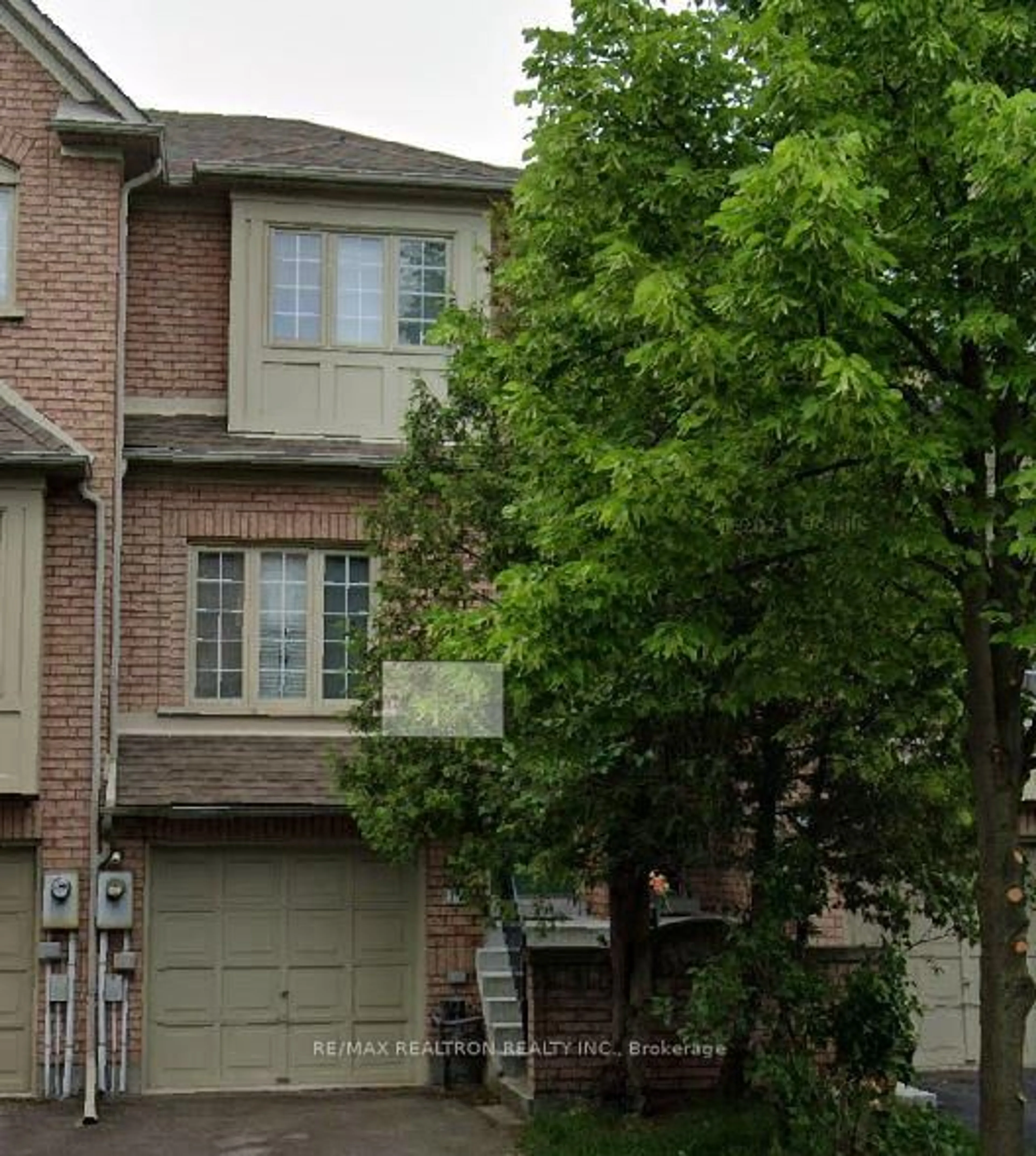 Home with brick exterior material, street for 19 Harbourview Cres, Toronto Ontario M8V 4A6