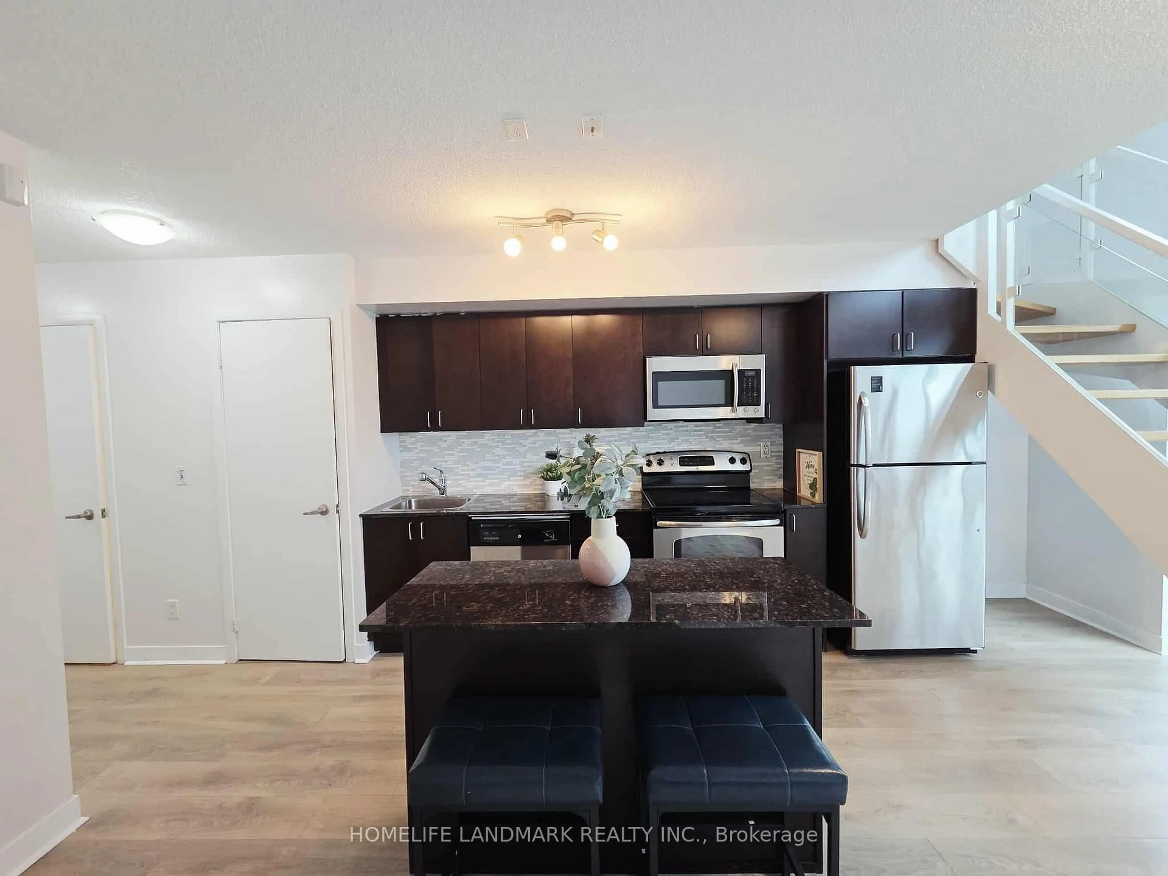 Open concept kitchen, unknown for 155 Legion Rd #1706, Toronto Ontario M8Y 0A7