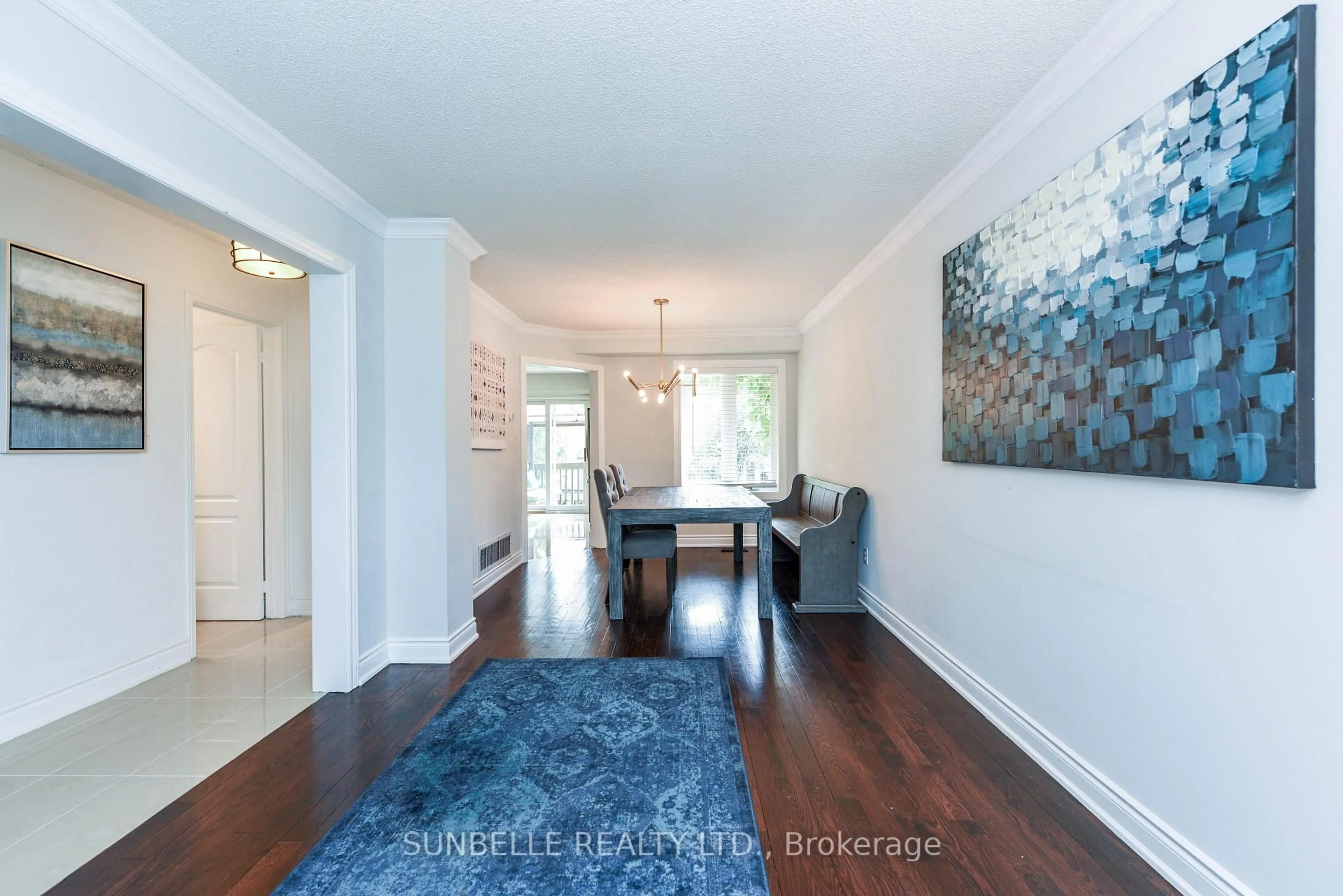 Indoor entryway for 3826 Allcroft Rd, Mississauga Ontario L5N 6V6