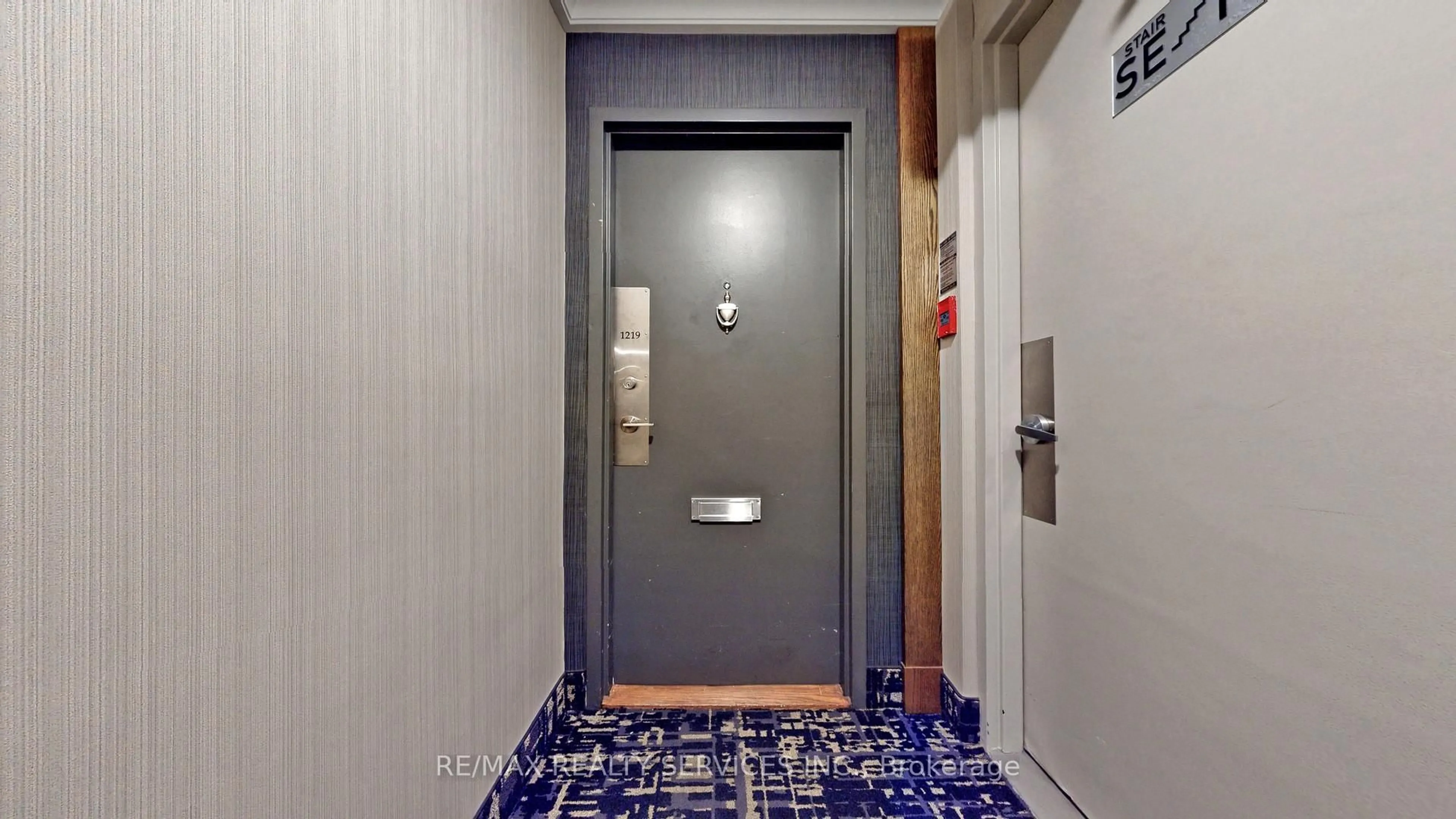 Indoor foyer for 551 The West Mall #1219, Toronto Ontario M9C 1G7