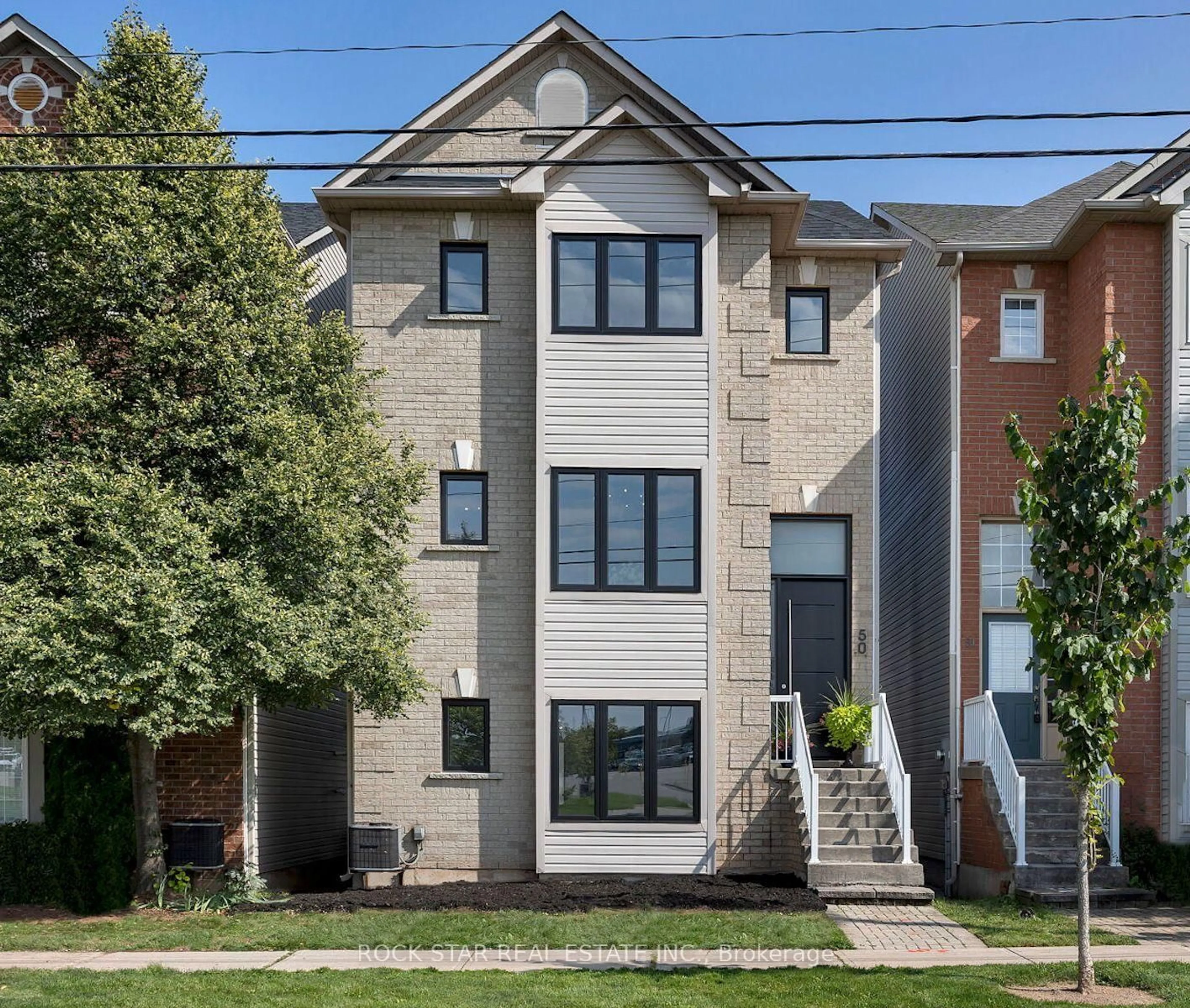 Home with brick exterior material, street for 5090 FAIRVIEW St #50, Burlington Ontario L7L 7H5