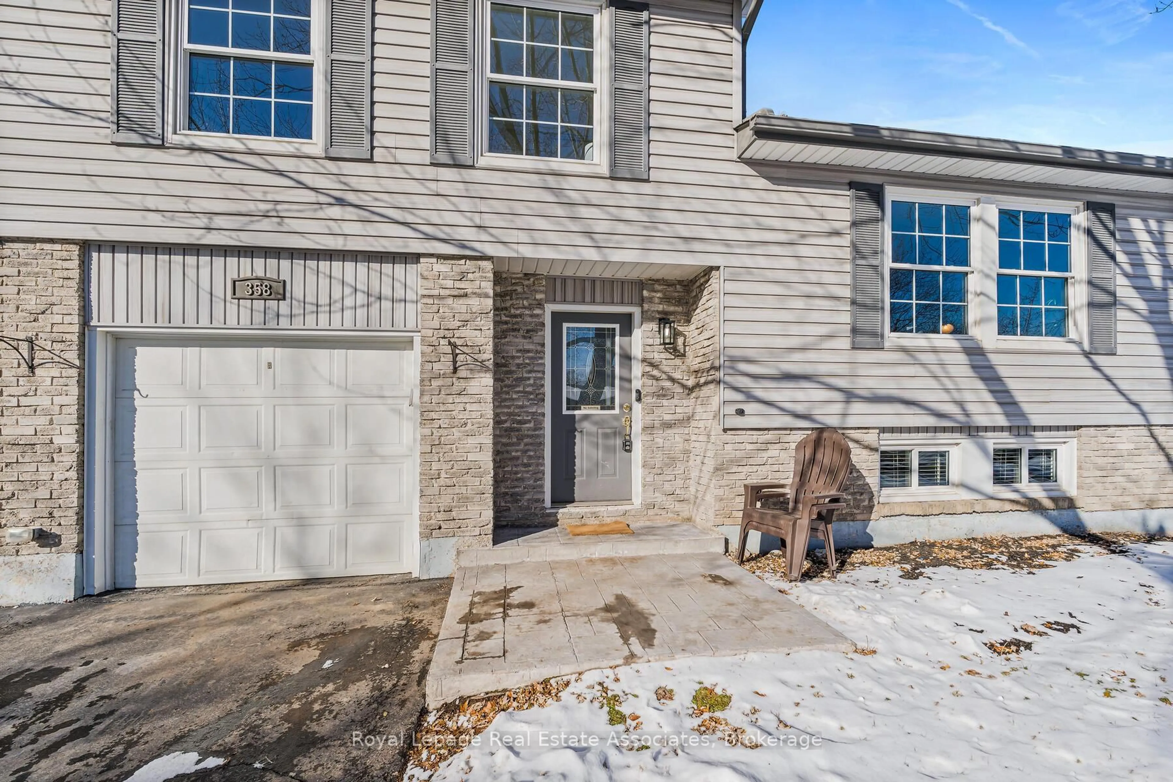 Home with brick exterior material, street for 358 McNabb Cres, Milton Ontario L9T 3G2