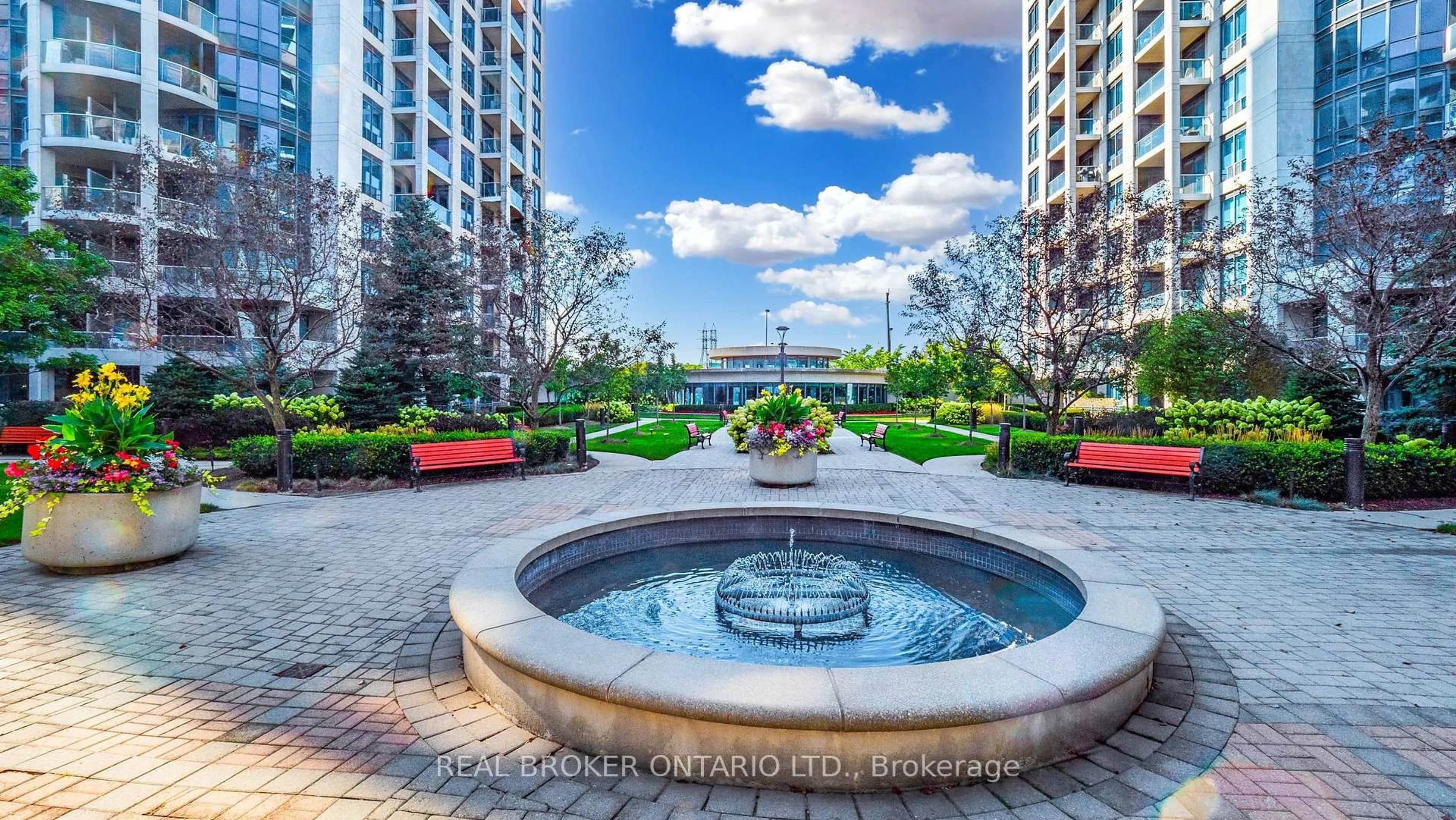 Patio, water/lake/river/ocean view for 2087 Lake Shore Blvd #PH7, Toronto Ontario M8V 4G3