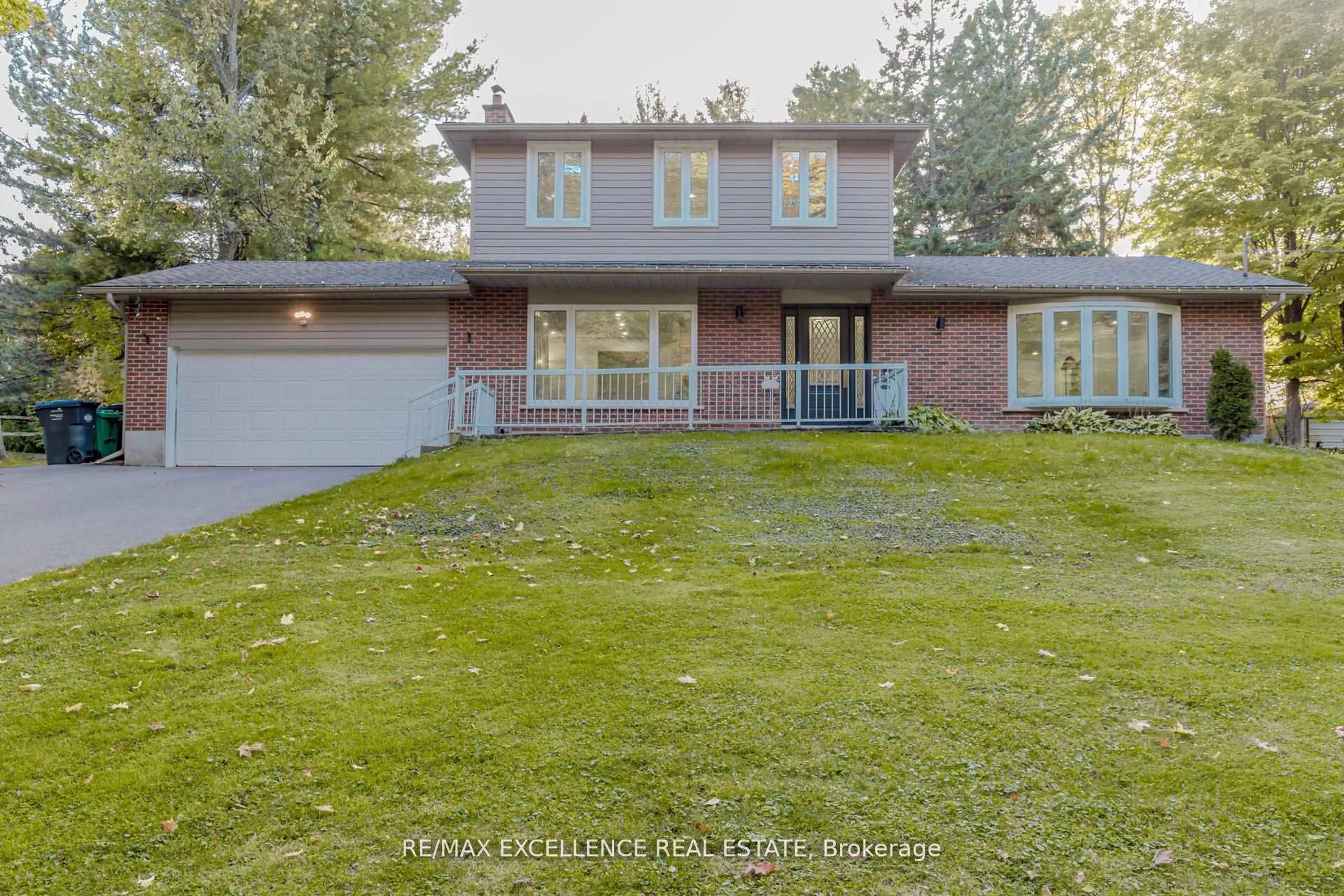 Home with brick exterior material, street for 16556 Innis Lake Rd, Caledon Ontario L7C 2Z3