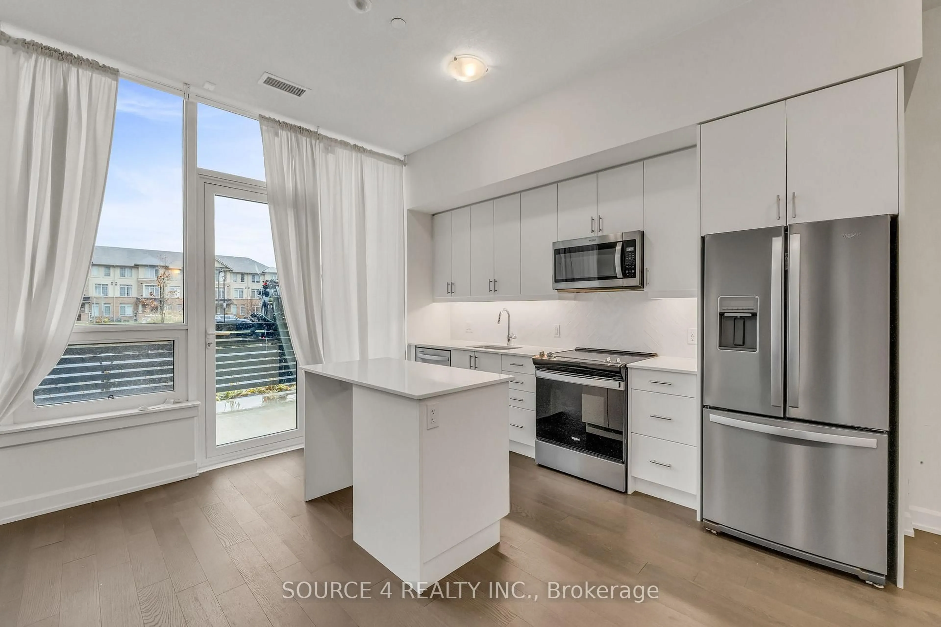 Open concept kitchen, unknown for 3220 William Coltson Ave #102, Oakville Ontario L6H 7X9