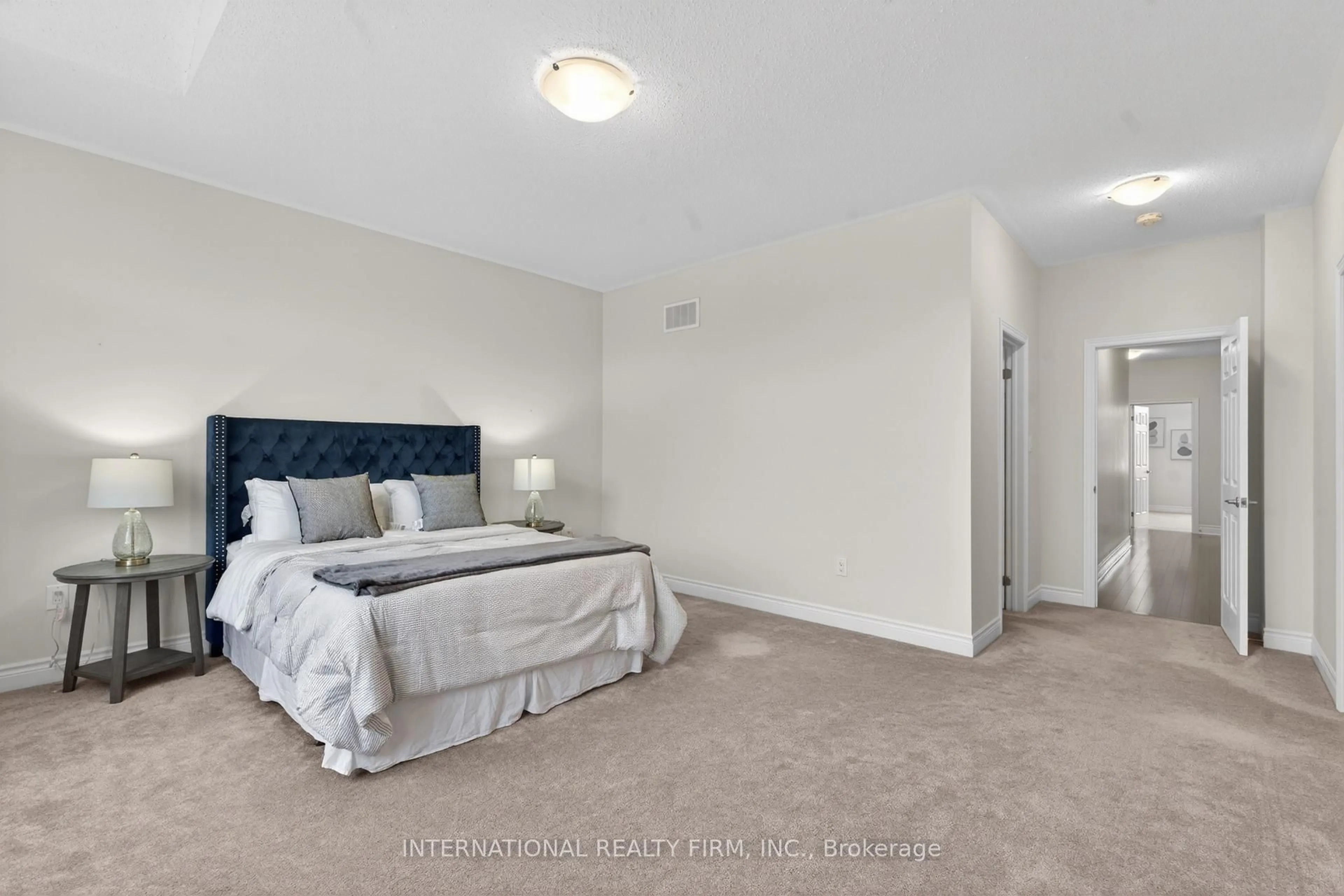 Bedroom with bed, carpet floor for 254 Niagara Tr, Halton Hills Ontario L7G 0M4