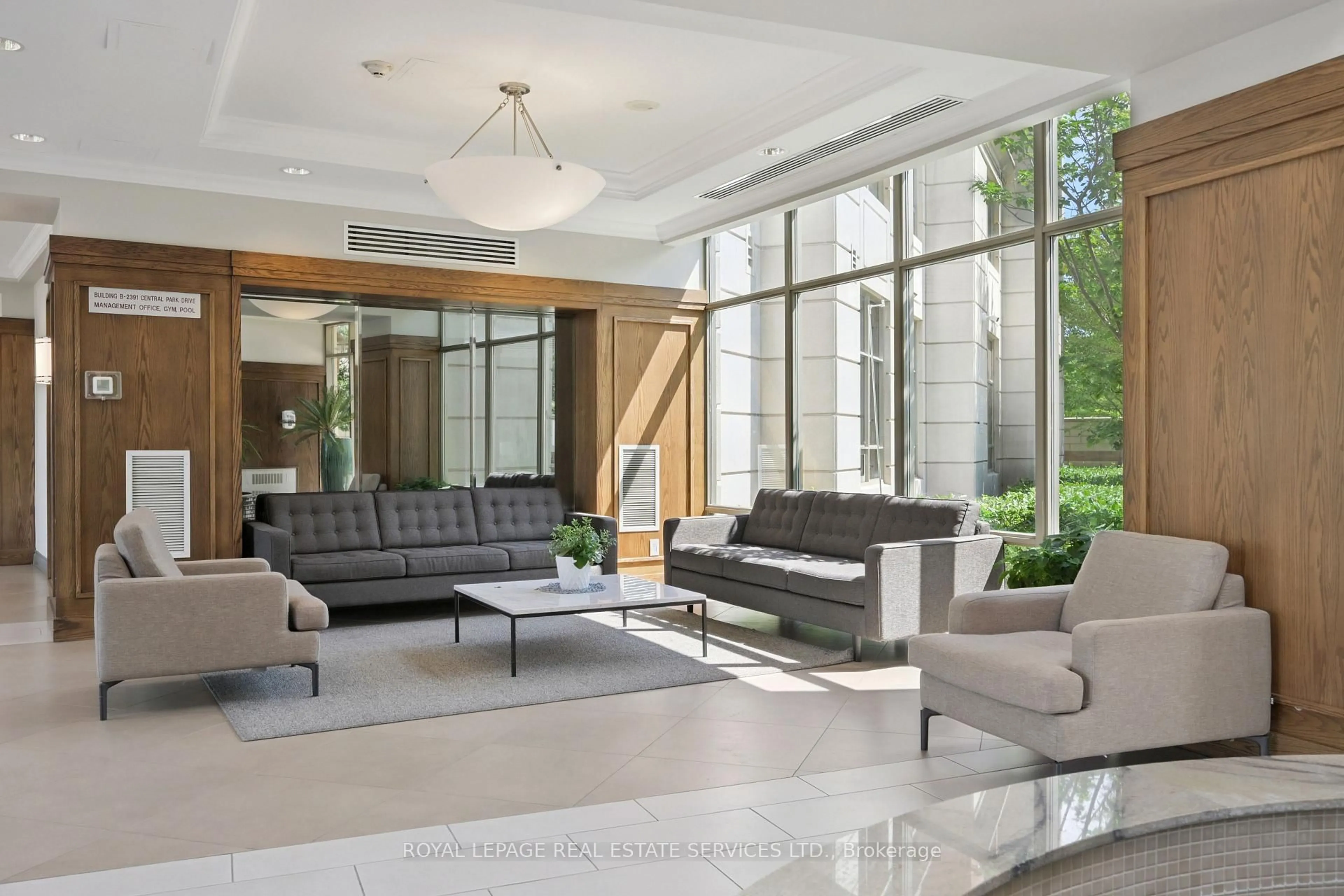 Unknown for 2391 Central Park Dr #309, Oakville Ontario L6H 0E4