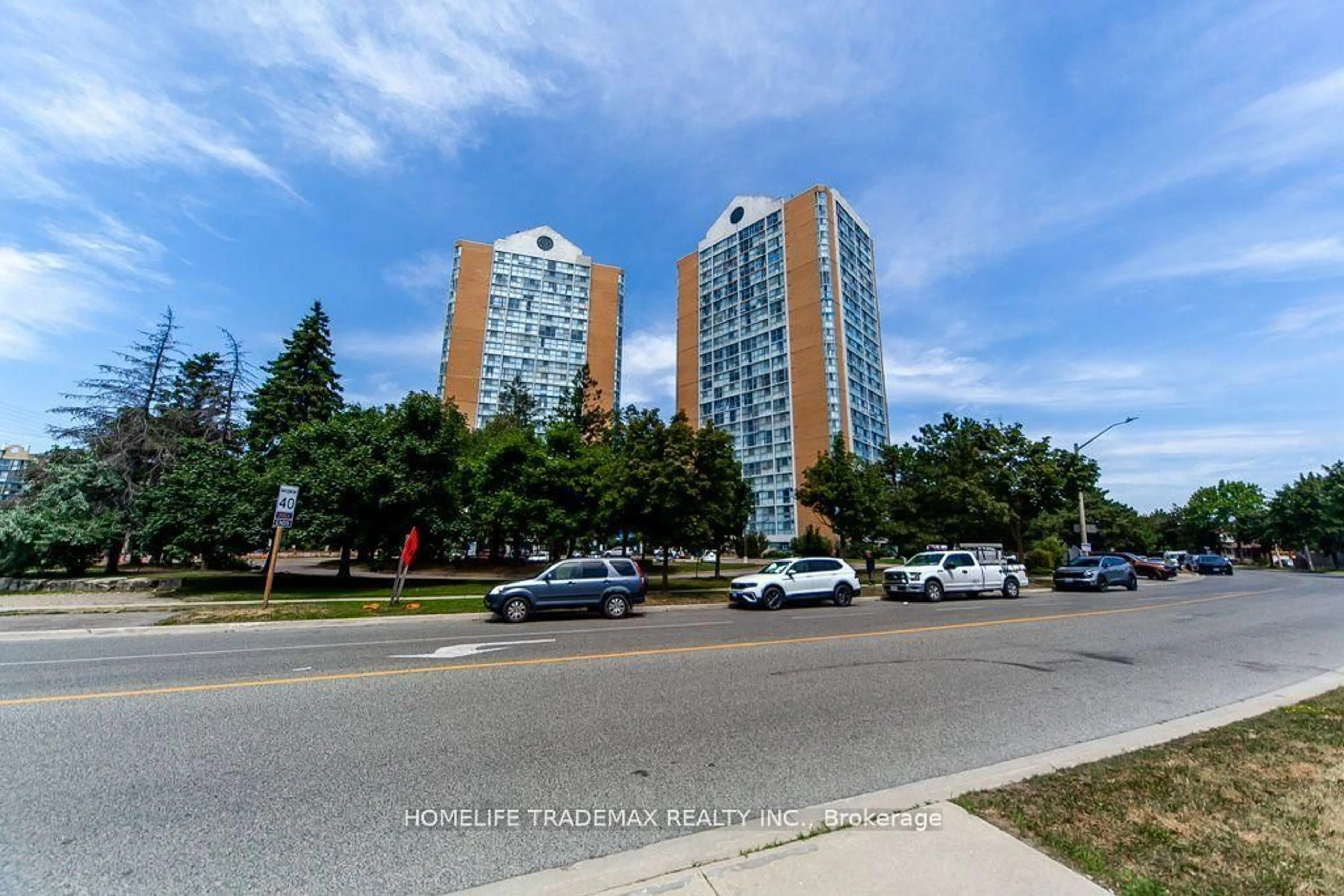 A pic from outside/outdoor area/front of a property/back of a property/a pic from drone, street for 35 Trailwood Dr #2117, Mississauga Ontario L4Z 3L6