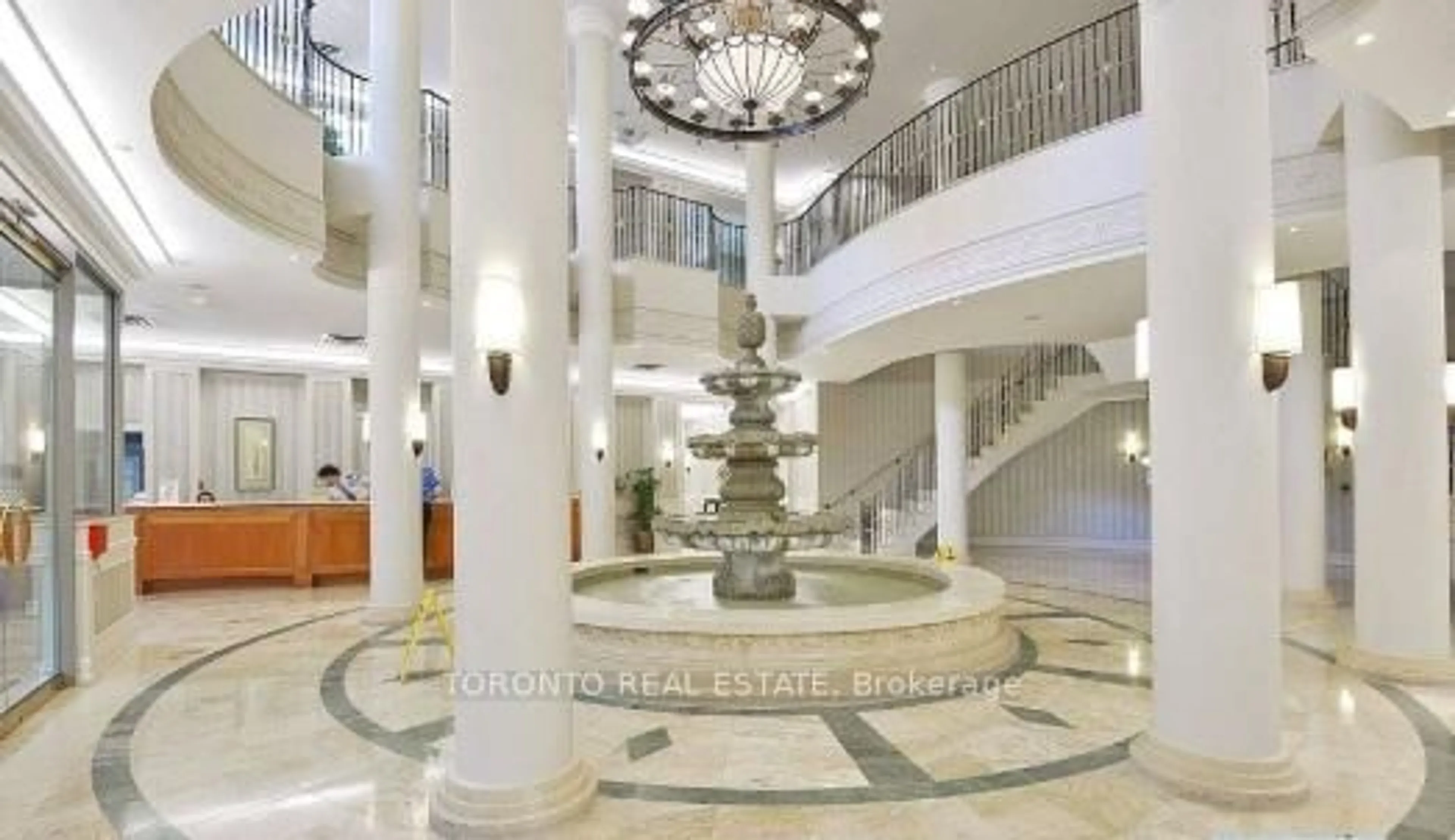 Lobby for 35 Kingsbridge Garden Circ #110, Mississauga Ontario L5R 3Z5