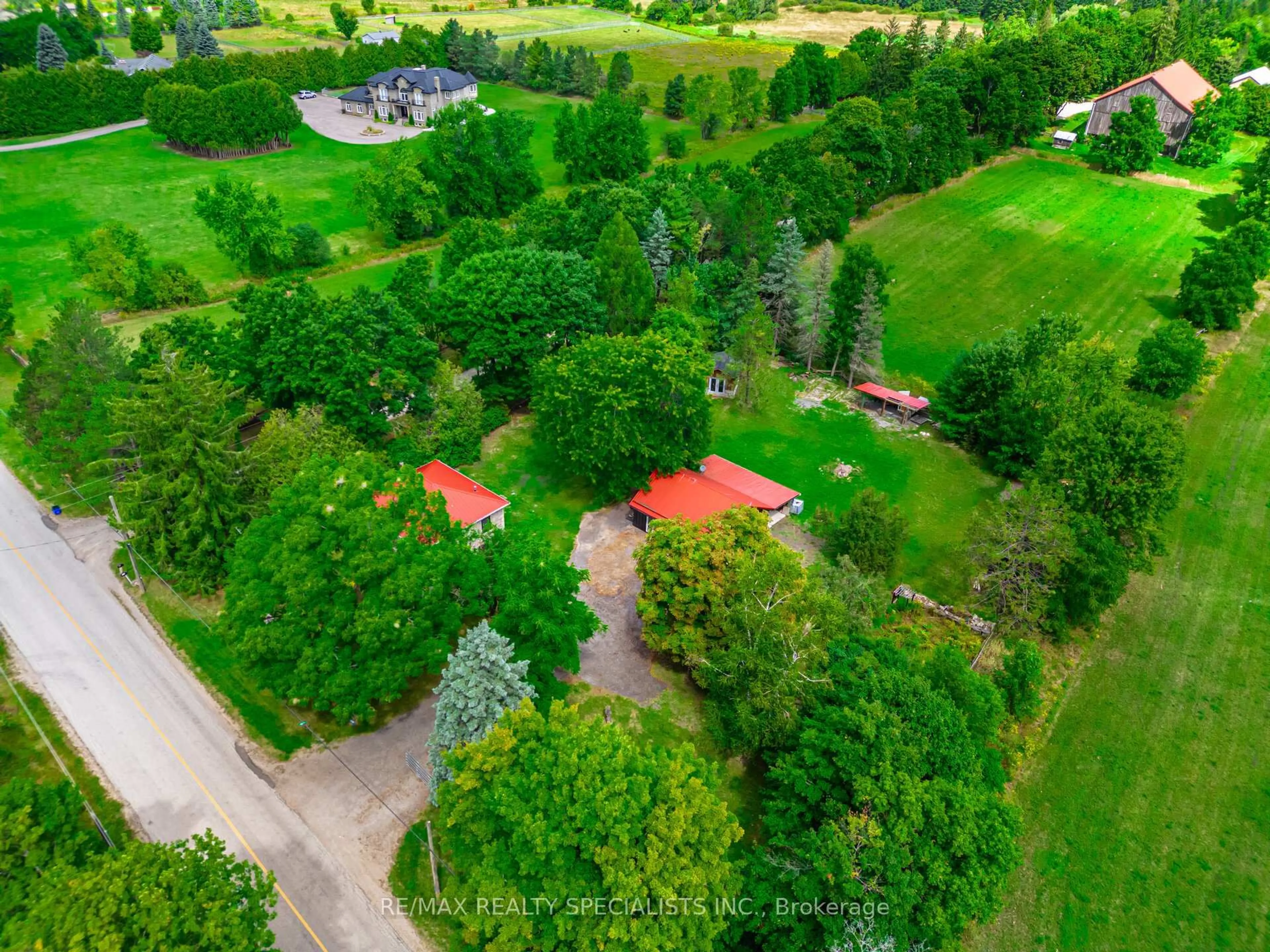 A pic from outside/outdoor area/front of a property/back of a property/a pic from drone, forest/trees view for 14041 Fourth Line, Milton Ontario N0B 2K0