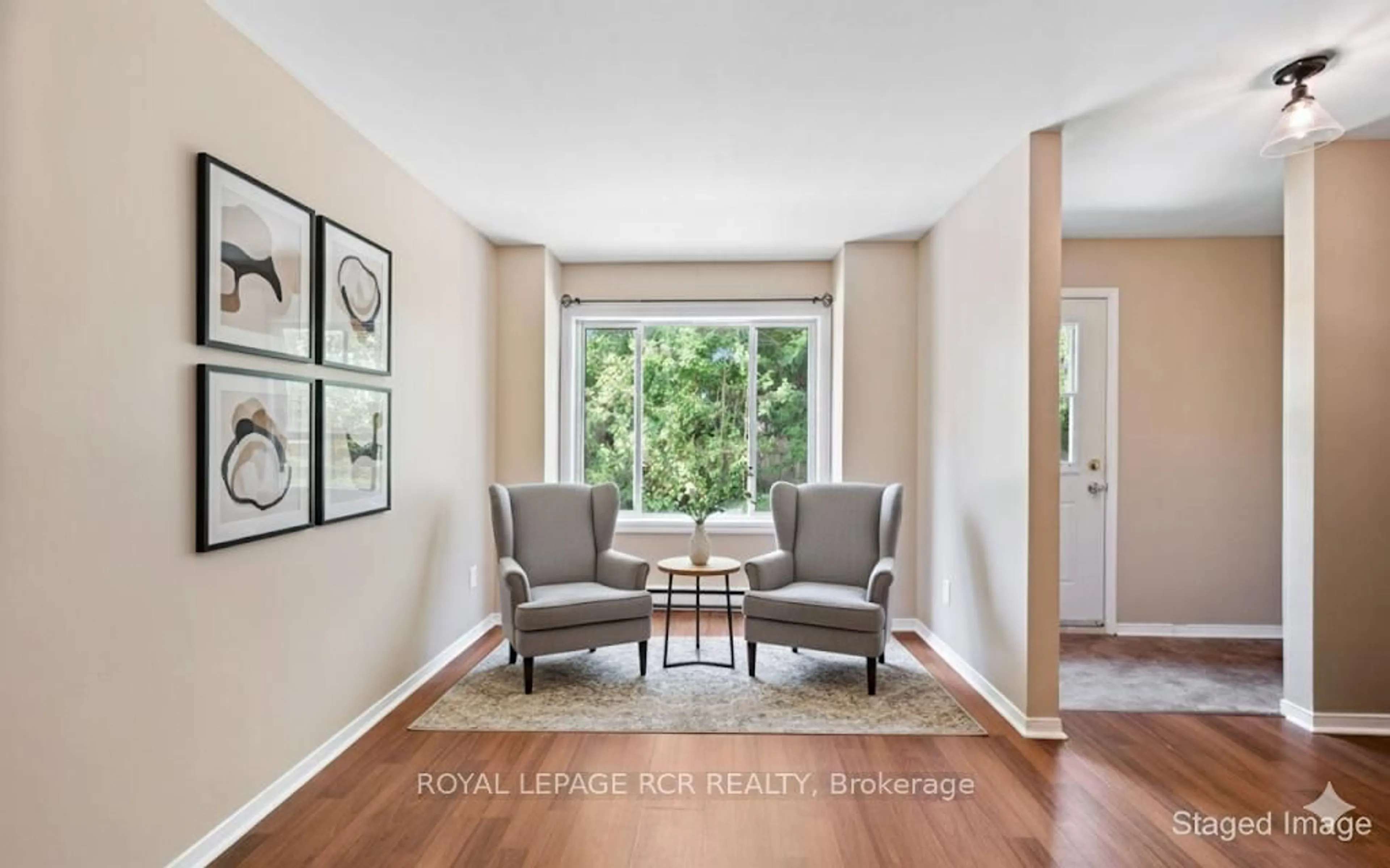 Indoor entryway for 4 Cedar Dr #12, Orangeville Ontario L9W 2X6