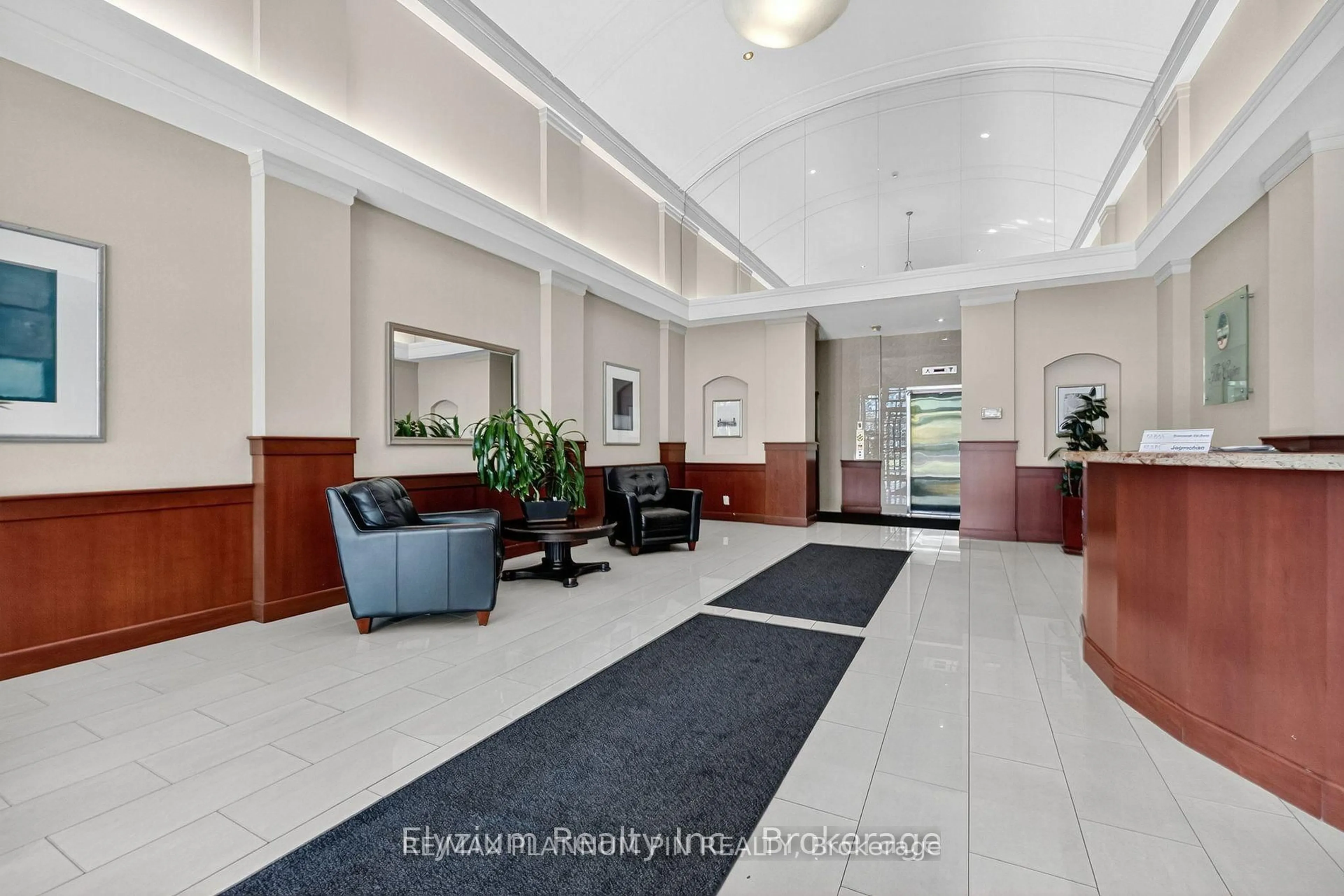 Lobby for 1359 Rathburn Rd #501, Mississauga Ontario L4W 5P7