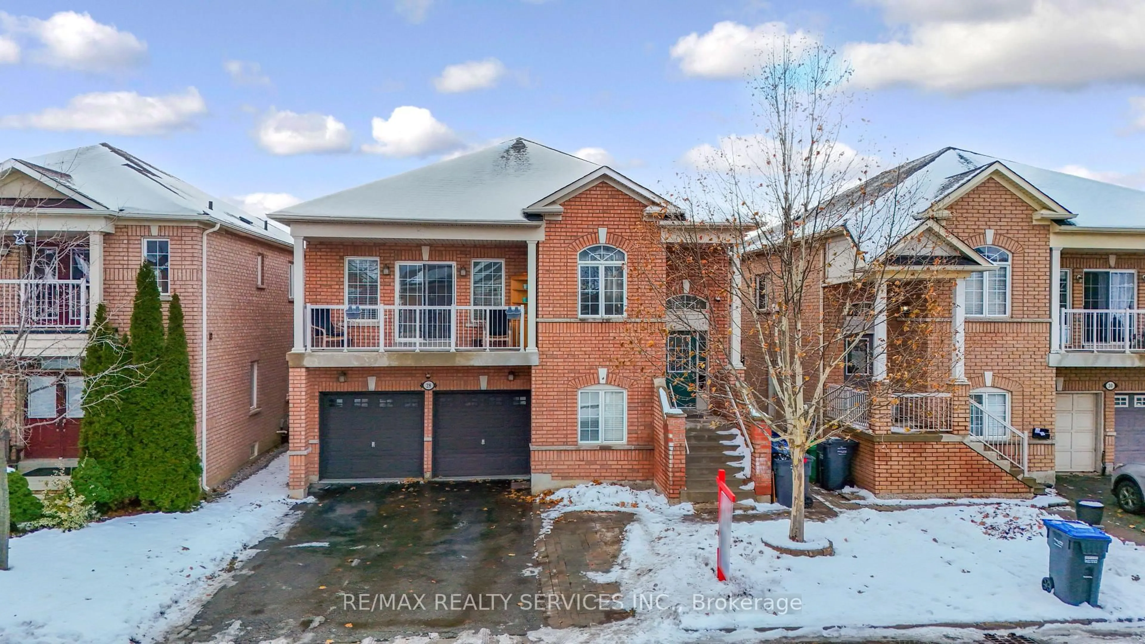 Home with brick exterior material, street for 28 Atira Ave, Brampton Ontario L7A 3V1