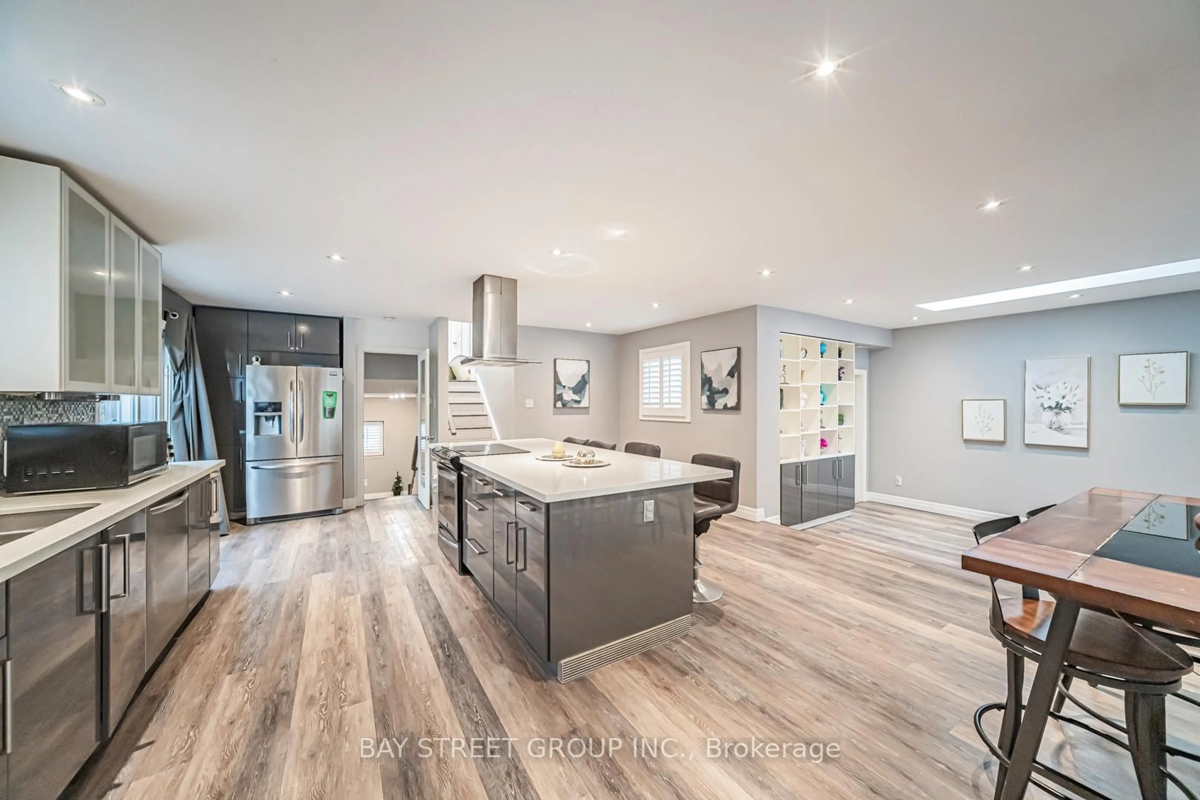 Open concept kitchen, unknown for 3311 Kings Masting Cres, Mississauga Ontario L5L 1G5