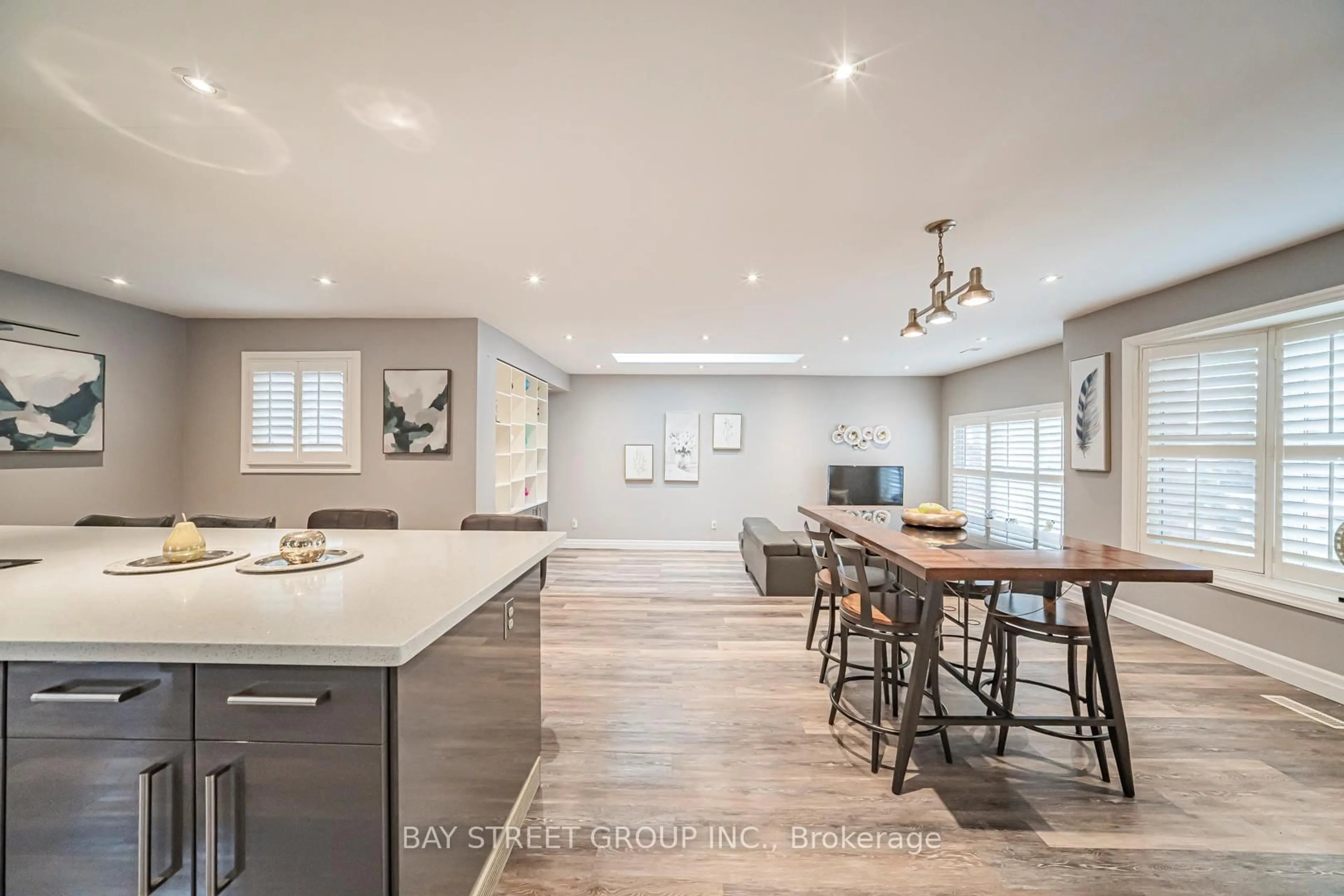 Open concept kitchen, unknown for 3311 Kings Masting Cres, Mississauga Ontario L5L 1G5