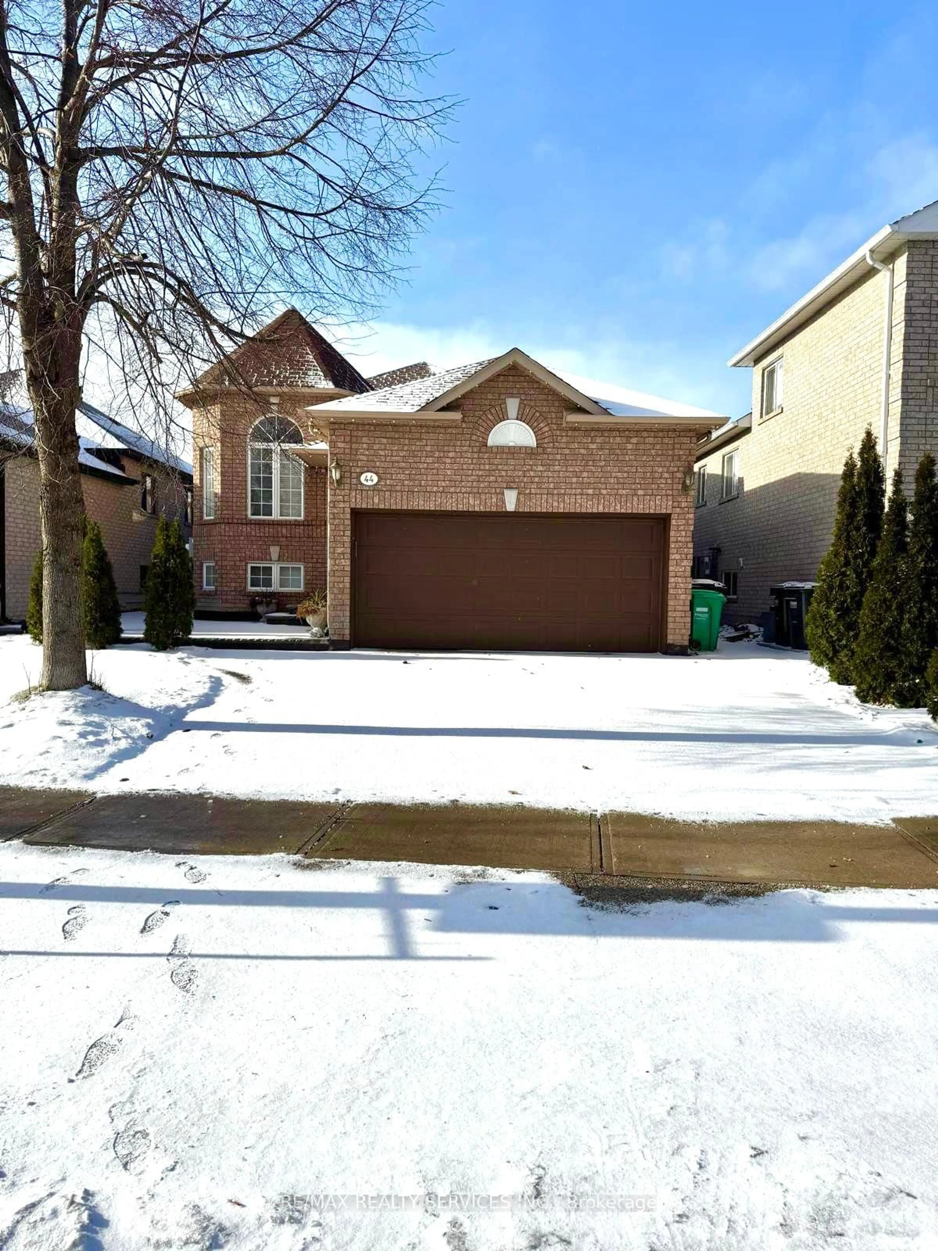 Home with brick exterior material, street for 44 Edgar Rd, Caledon Ontario L7E 2J9