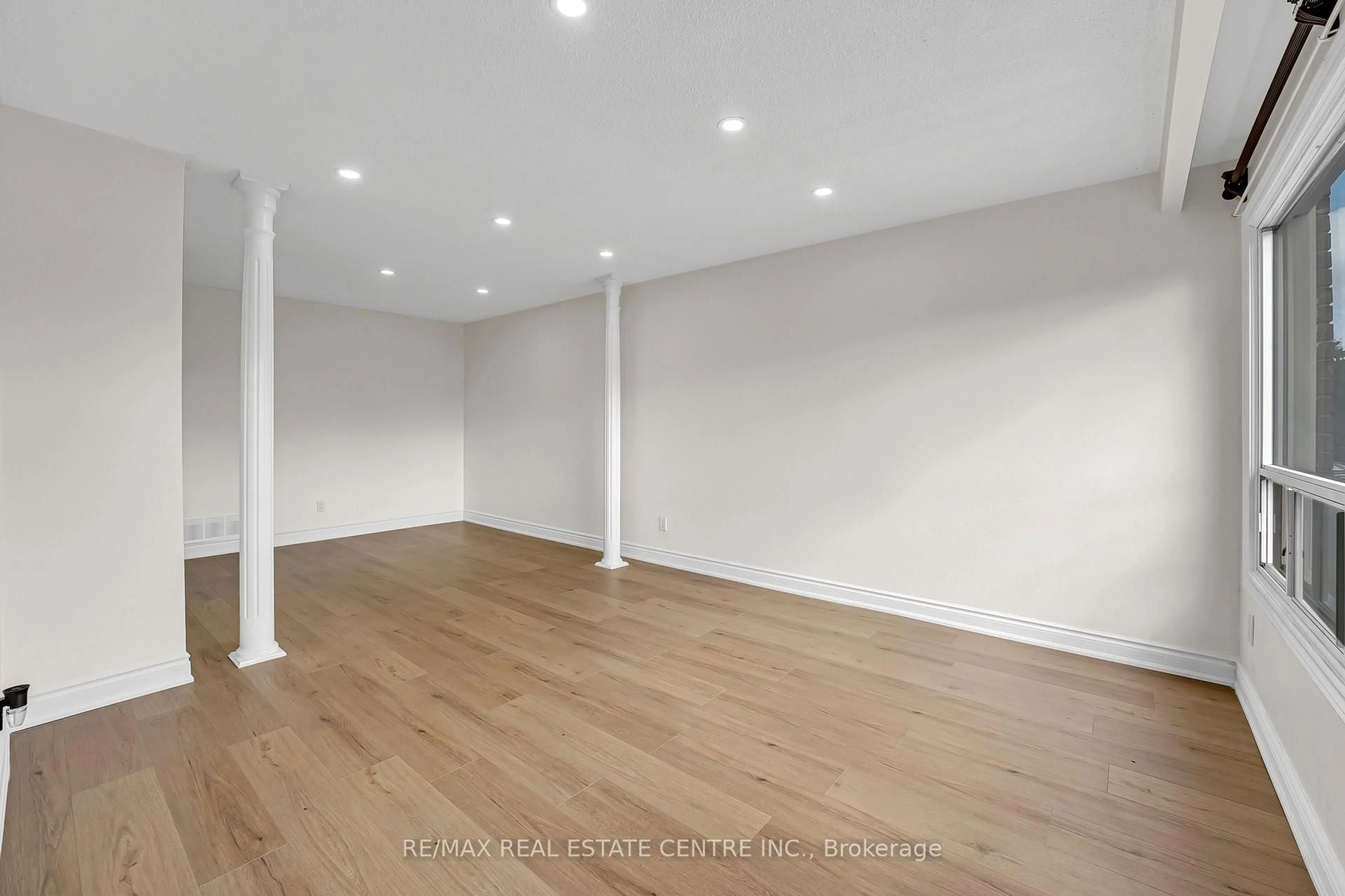 A pic of a room for 82 MERTON Rd, Brampton Ontario L6V 2V6