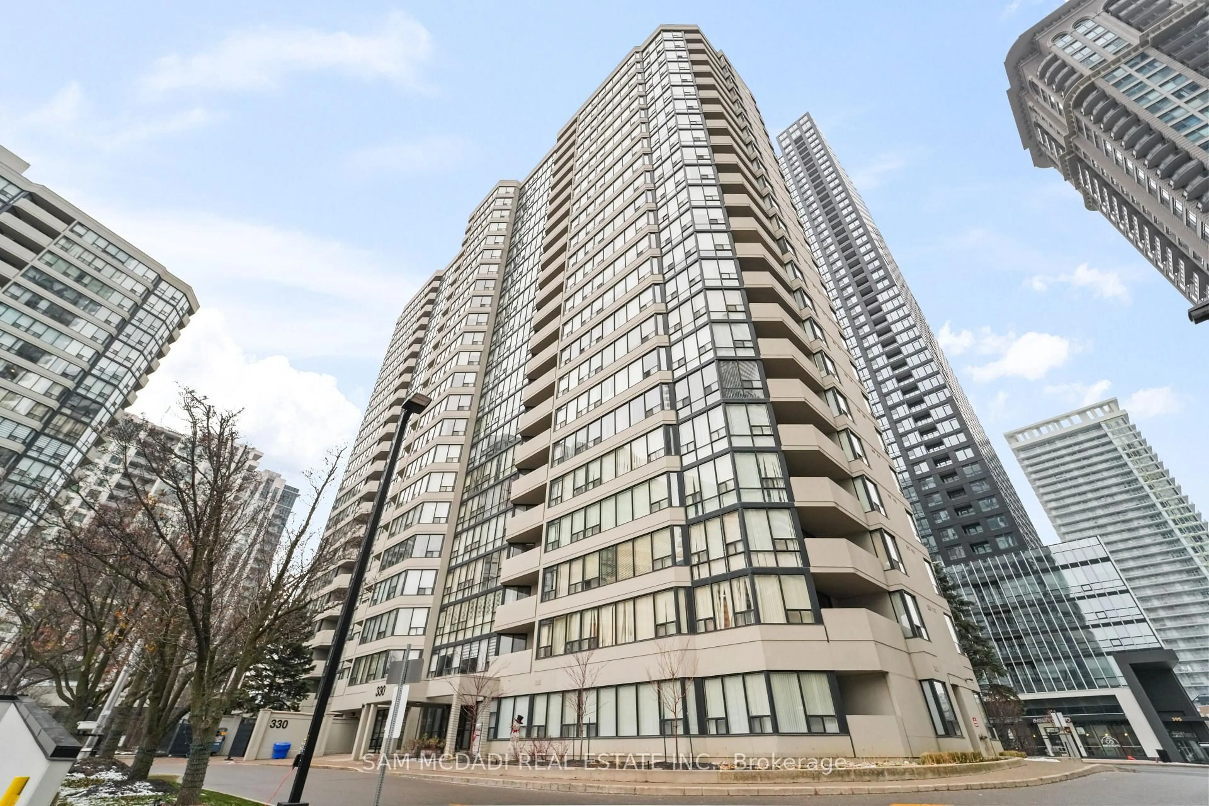 Unknown for 330 Rathburn Rd #305, Mississauga Ontario L5B 3Y1
