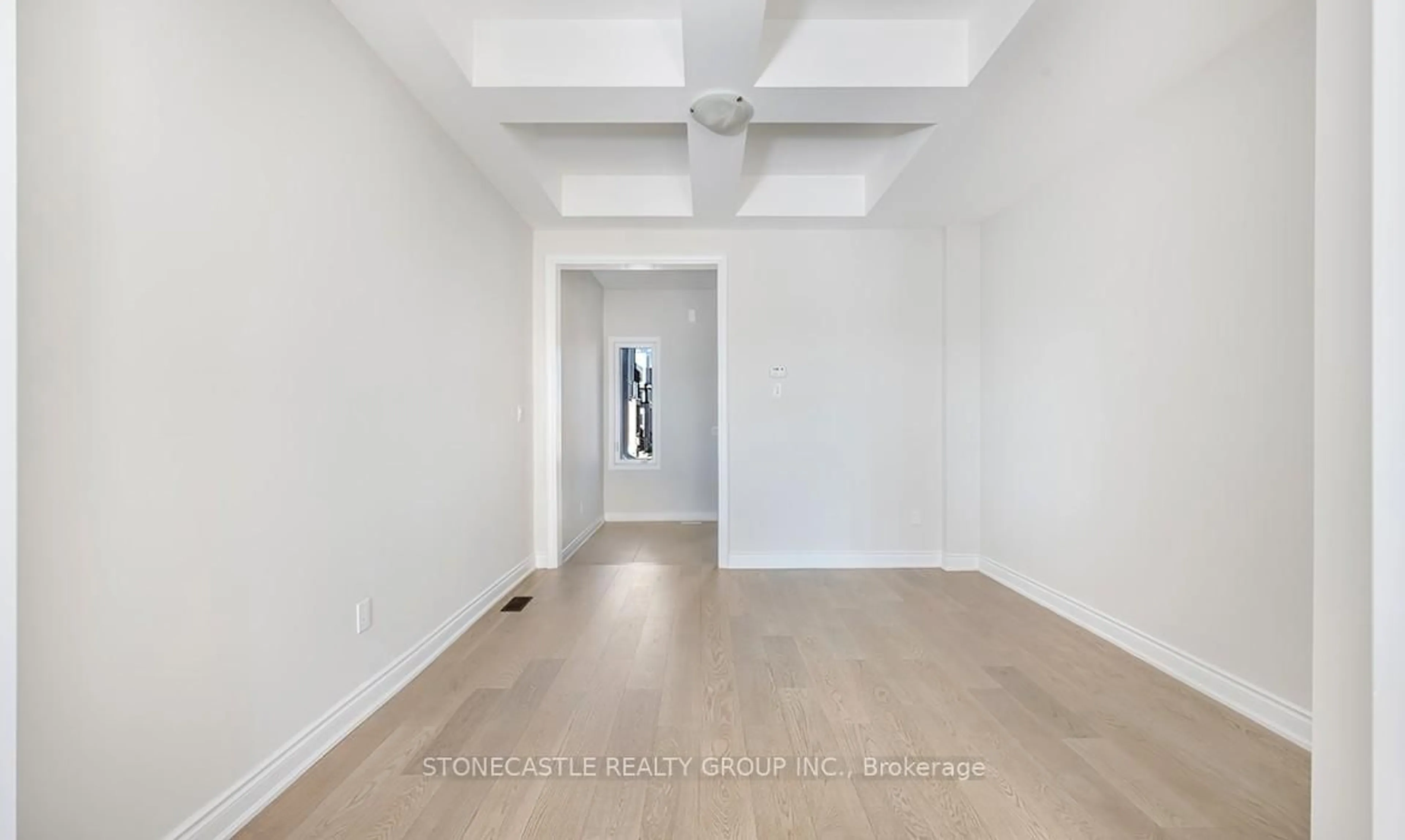 A pic of a room for 1310 Anthonia Tr, Oakville Ontario L6H 7Y6