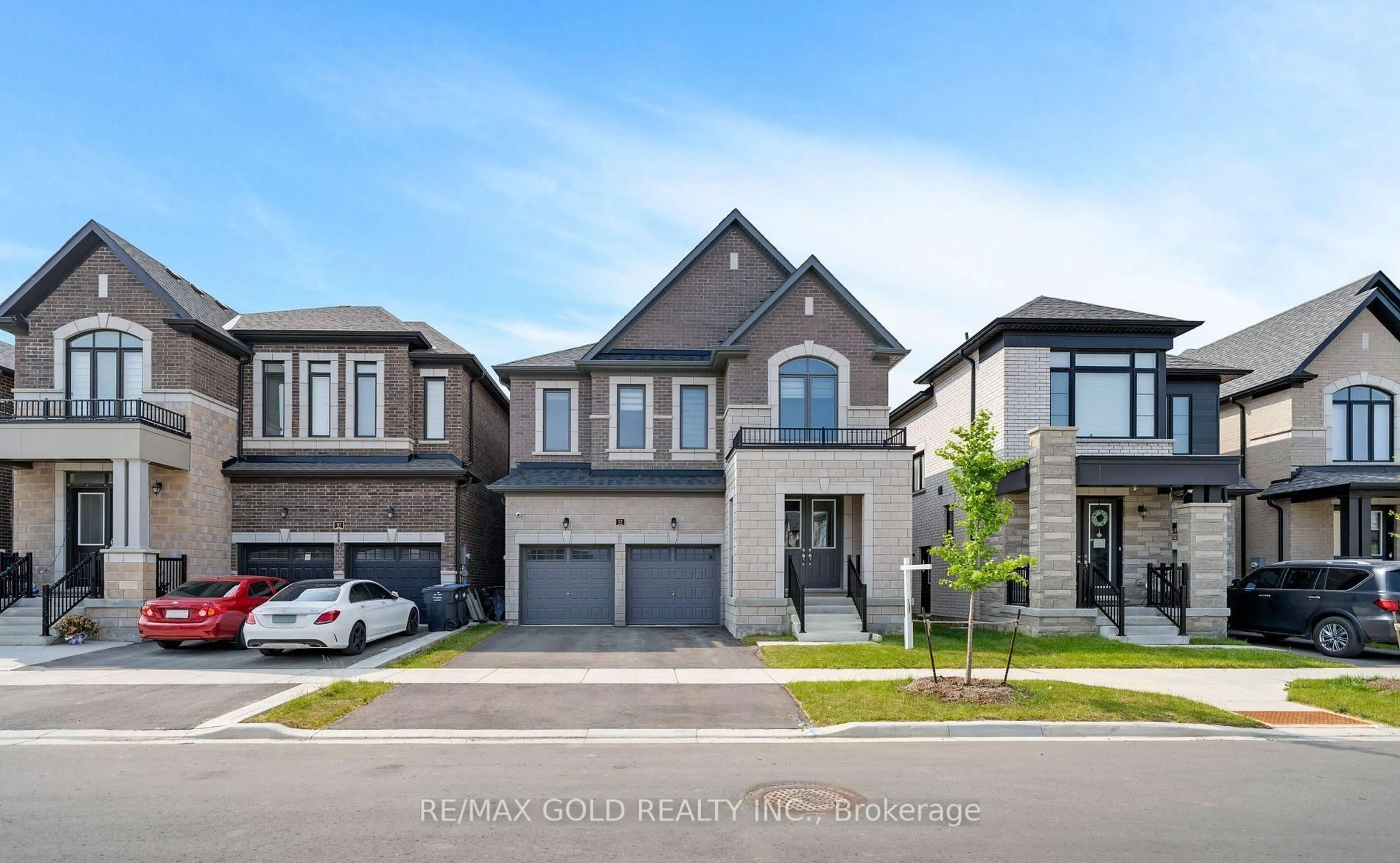 Home with brick exterior material, street for 12 Vincena Rd, Caledon Ontario L7C 1Z9