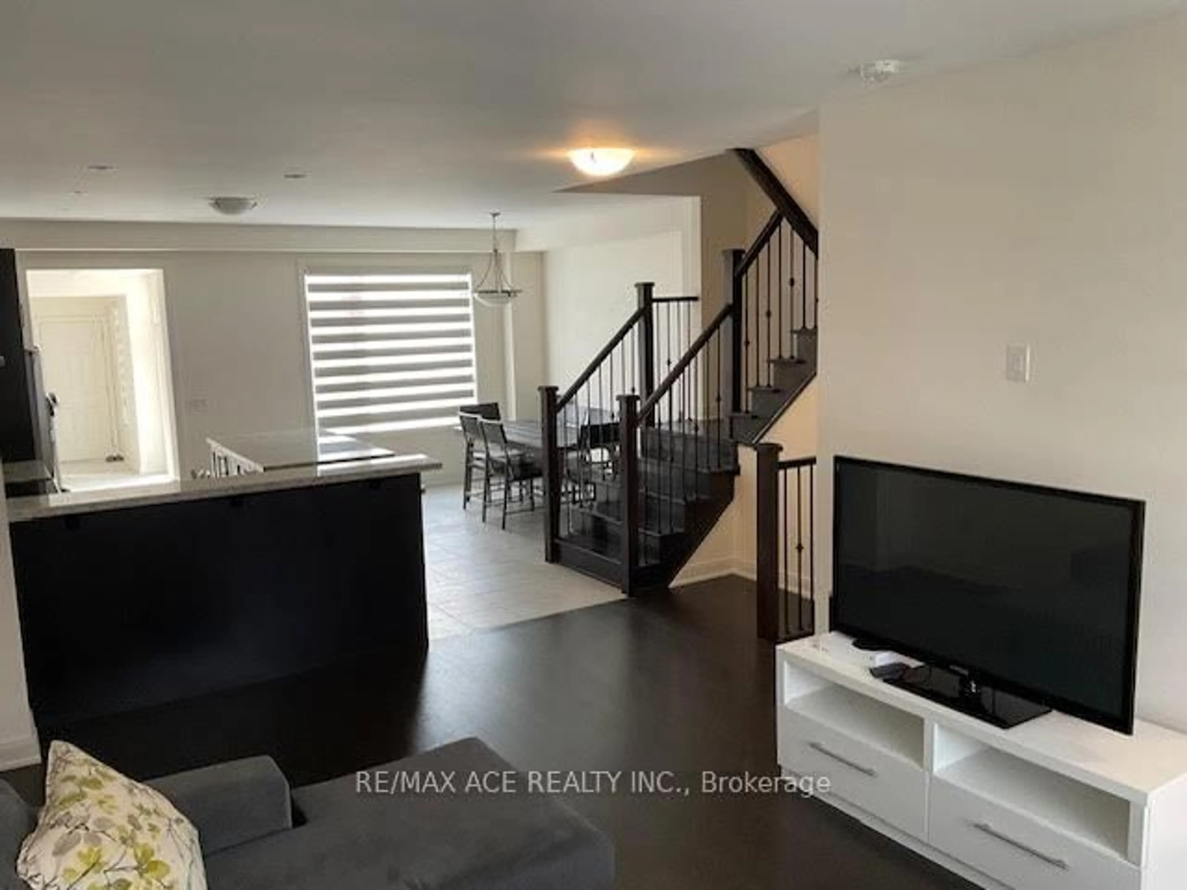 Unknown for 88 Pearman Cres, Brampton Ontario L7A 4Z1