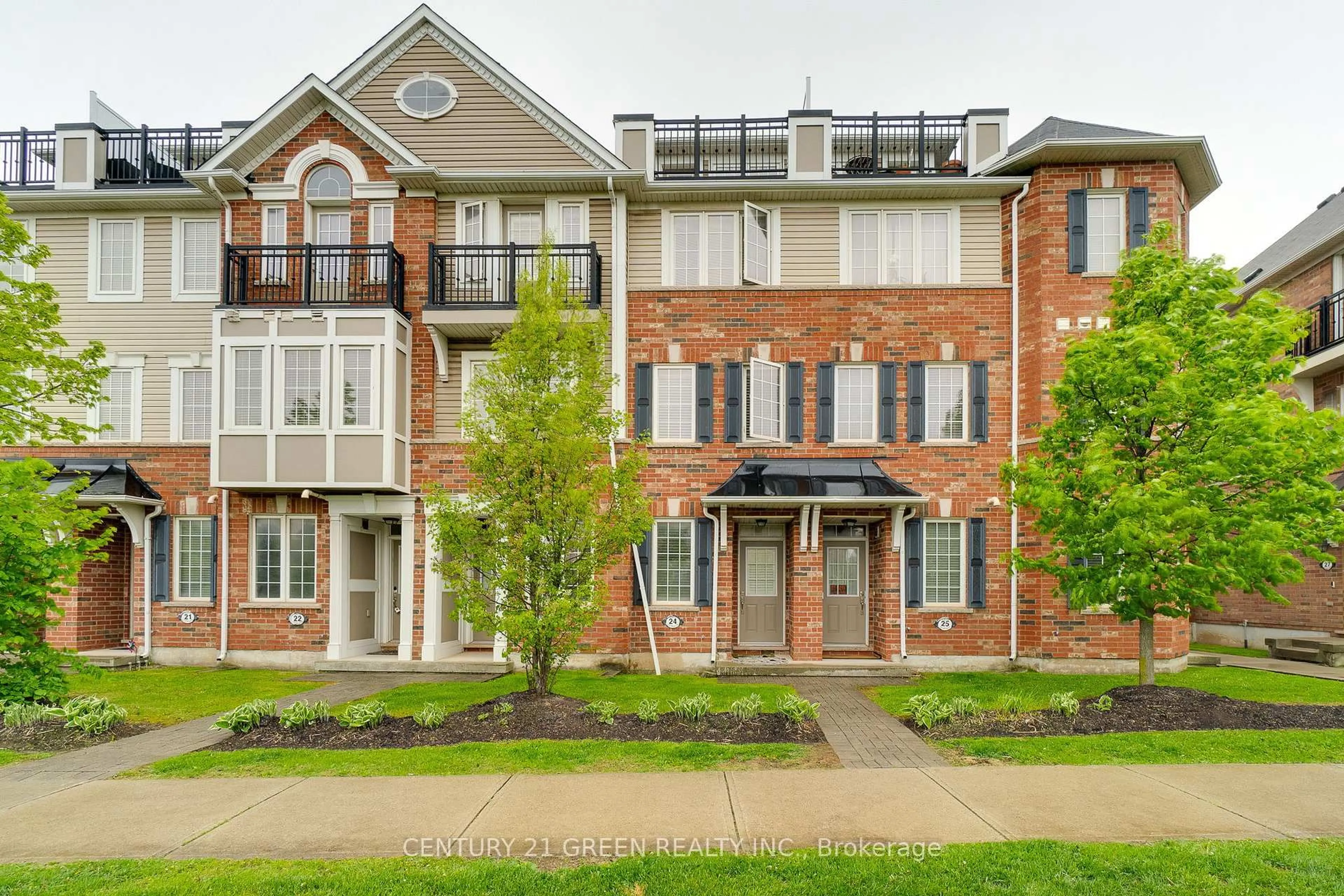 Home with brick exterior material, street for 2614 Dashwood Dr #24, Oakville Ontario L6M 4C2