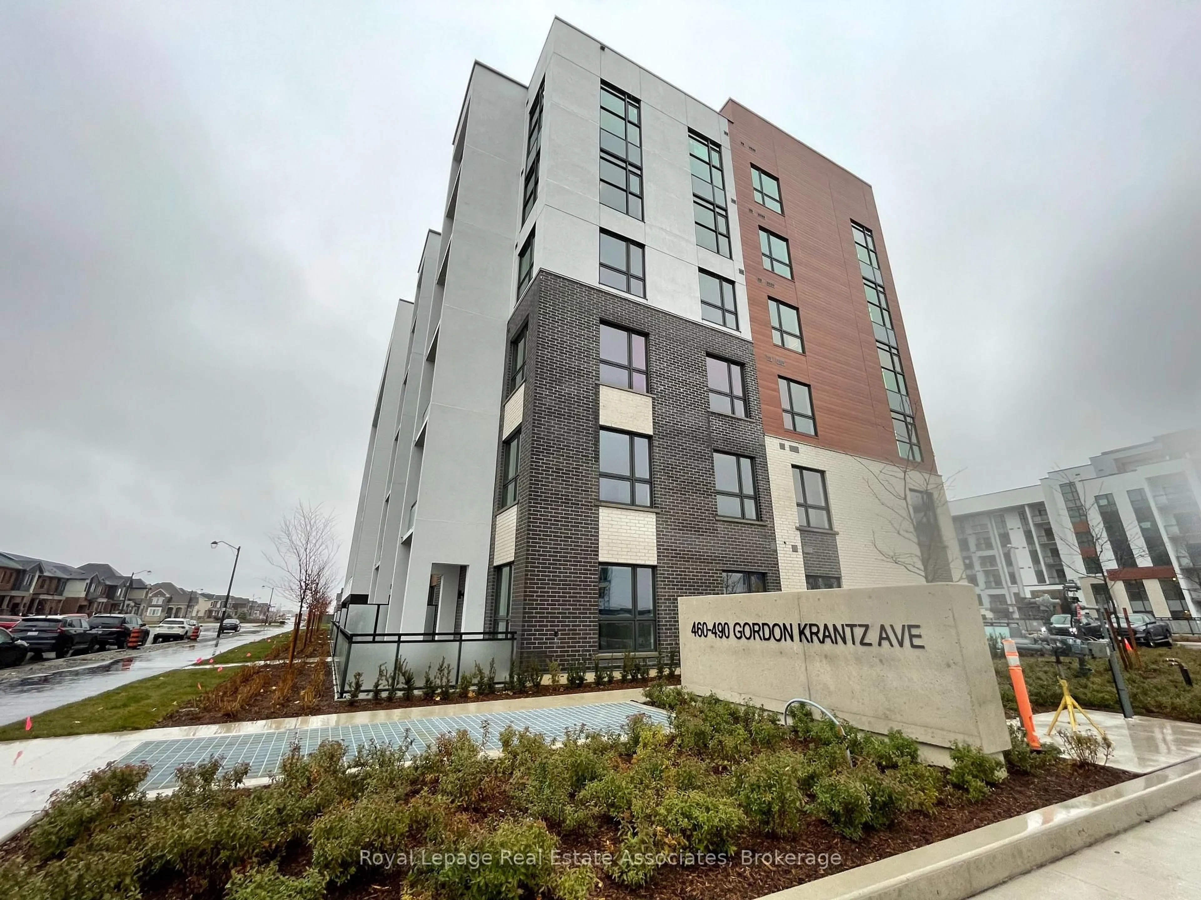 Unknown for 460 Gordon Krantz Ave #108, Milton Ontario L9E 1Z2