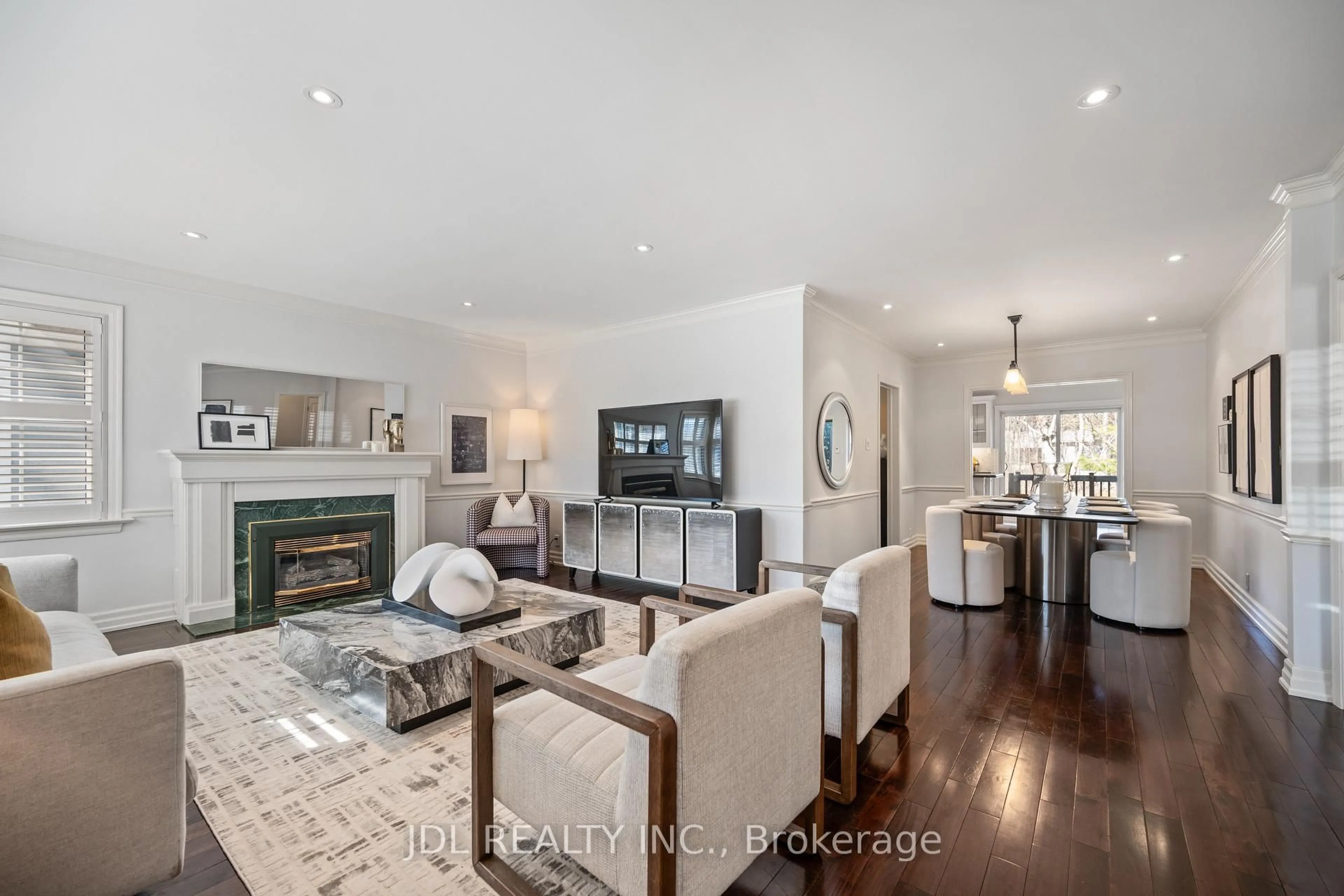 Living room with furniture, wood/laminate floor for 1207 Linbrook Rd, Oakville Ontario L6J 2L5