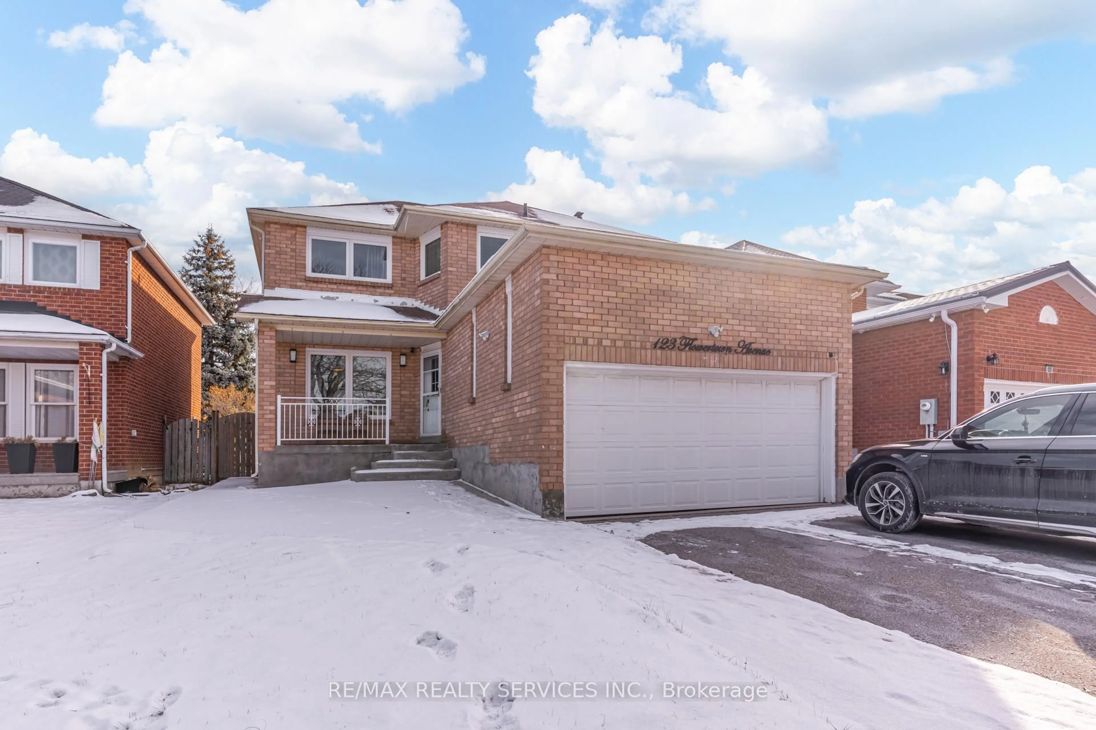 Home with brick exterior material, street for 123 Flowertown Ave, Brampton Ontario L6X 3Y7