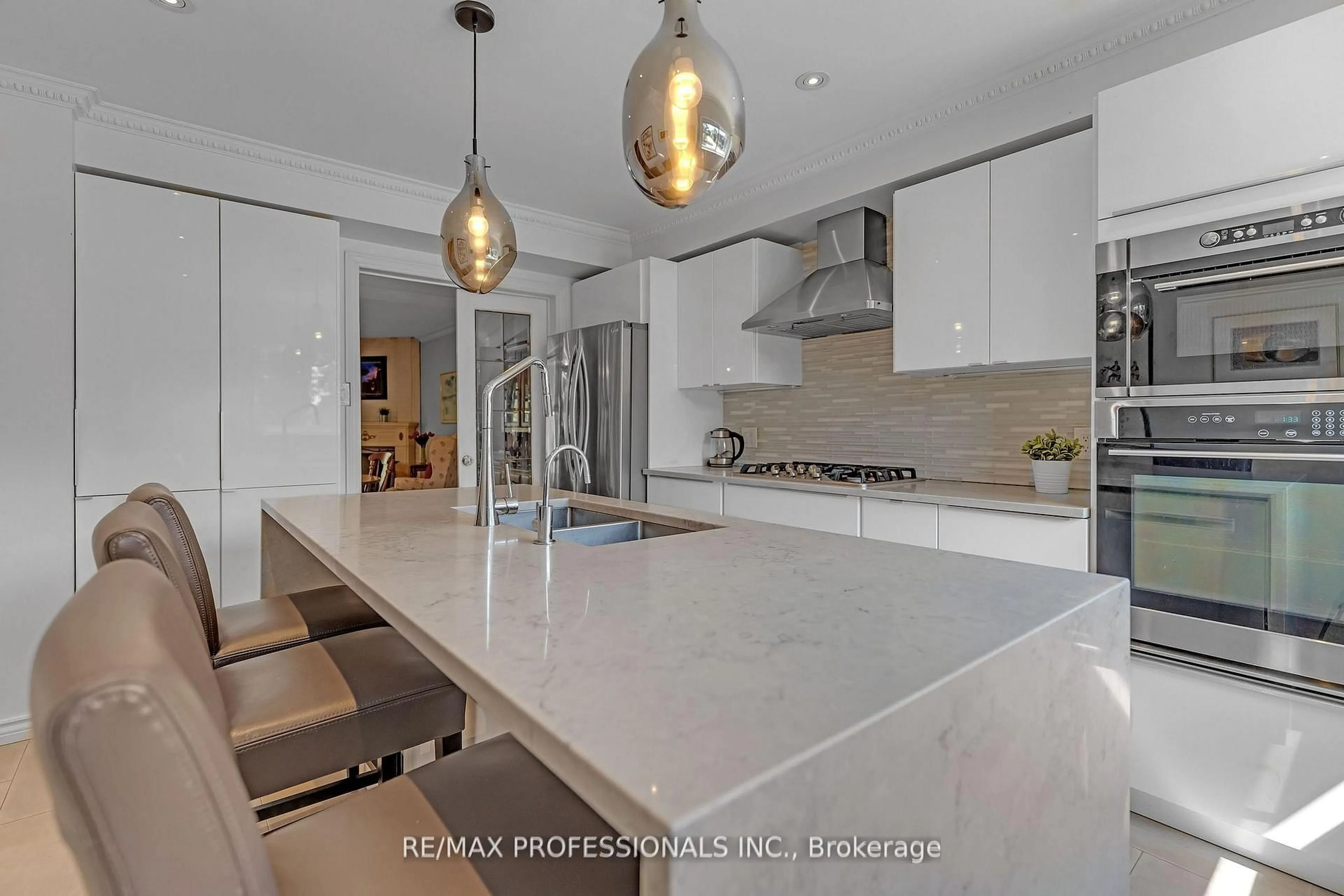 Contemporary kitchen, ceramic/tile floor for 157 Maple Branch Path, Toronto Ontario M9P 3R9