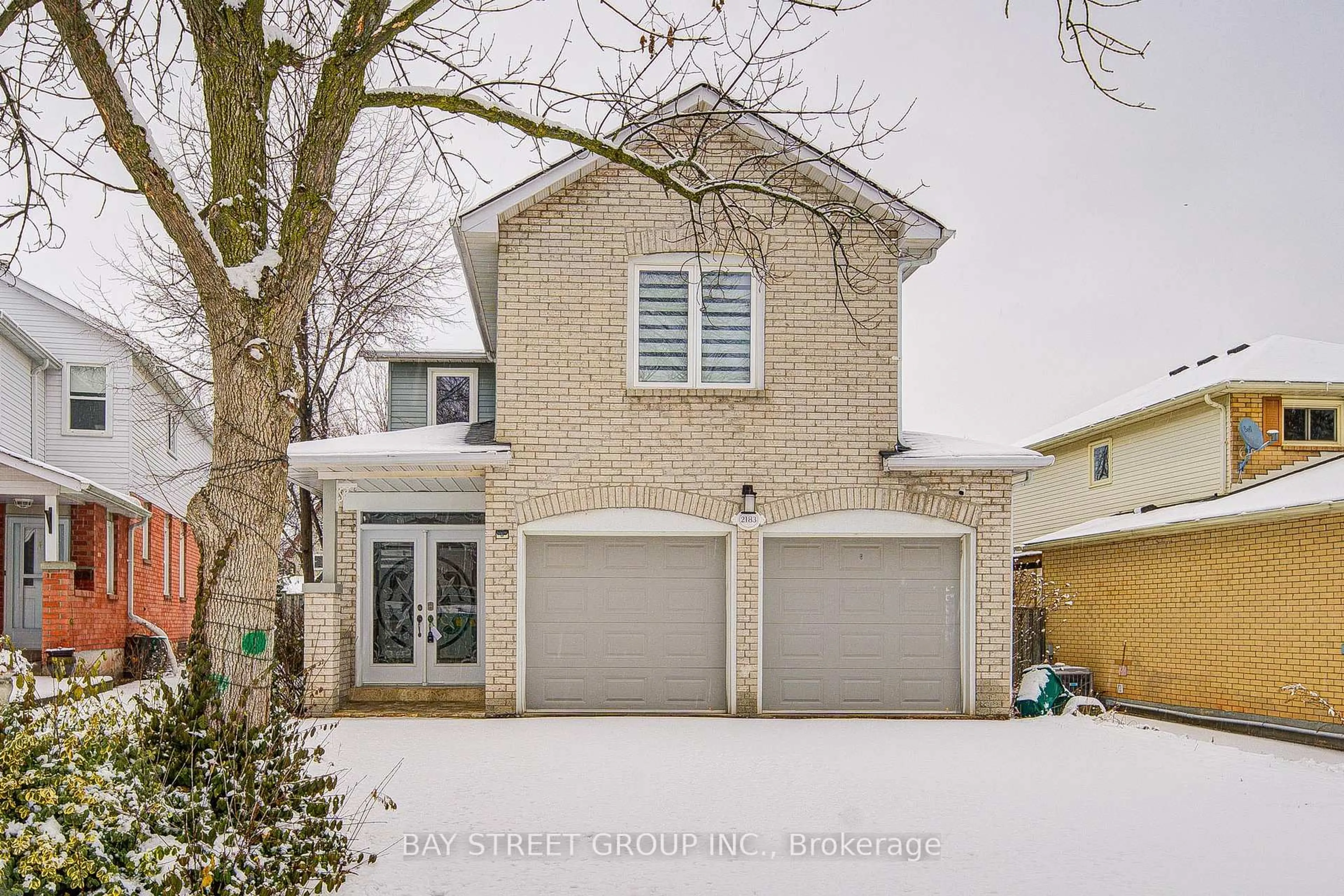 Home with brick exterior material, street for 2183 Margot St, Oakville Ontario L6H 3M5