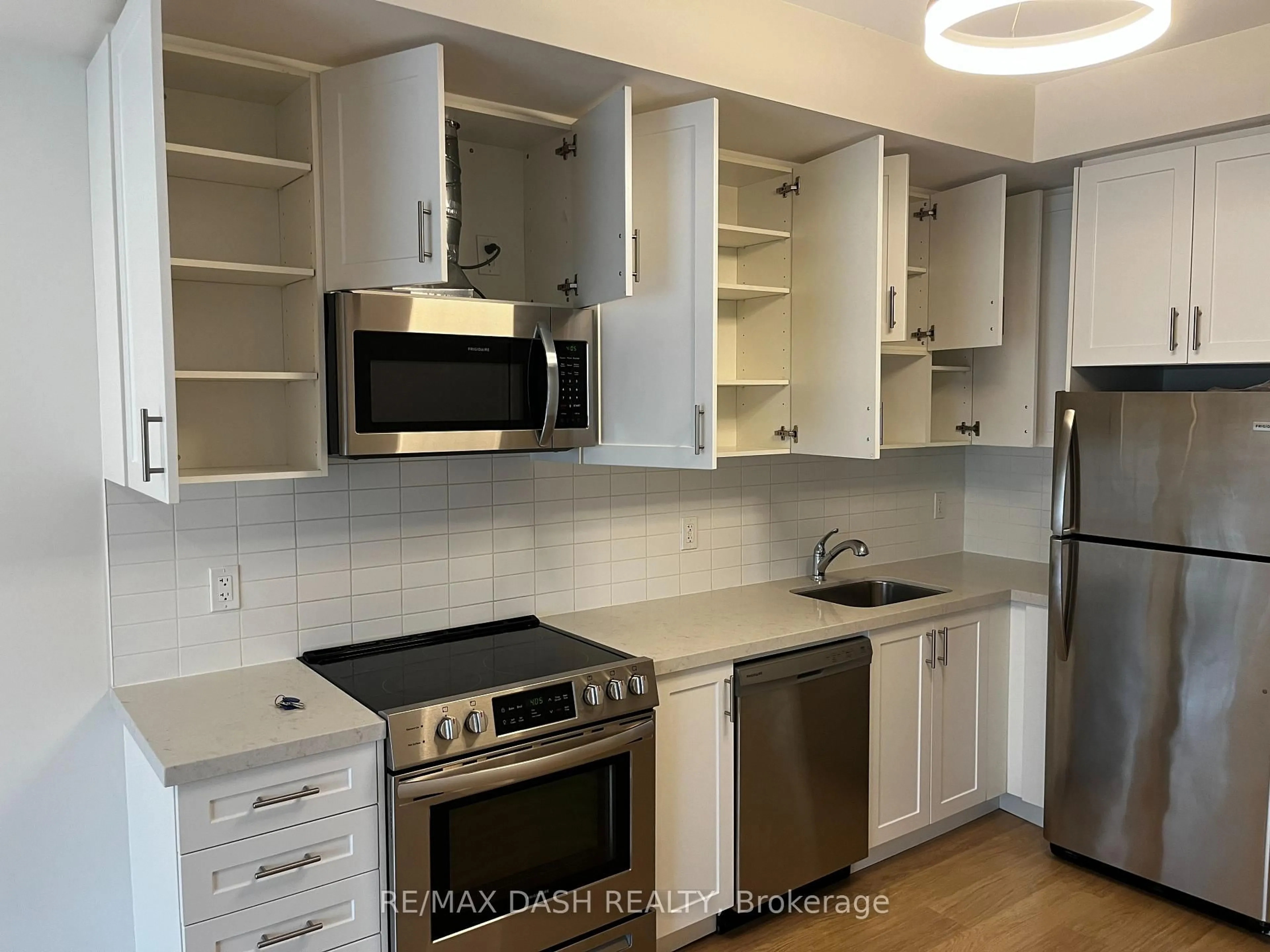 Standard kitchen, unknown for 1130 Briar Hill Ave #204, Toronto Ontario M6B 0A9