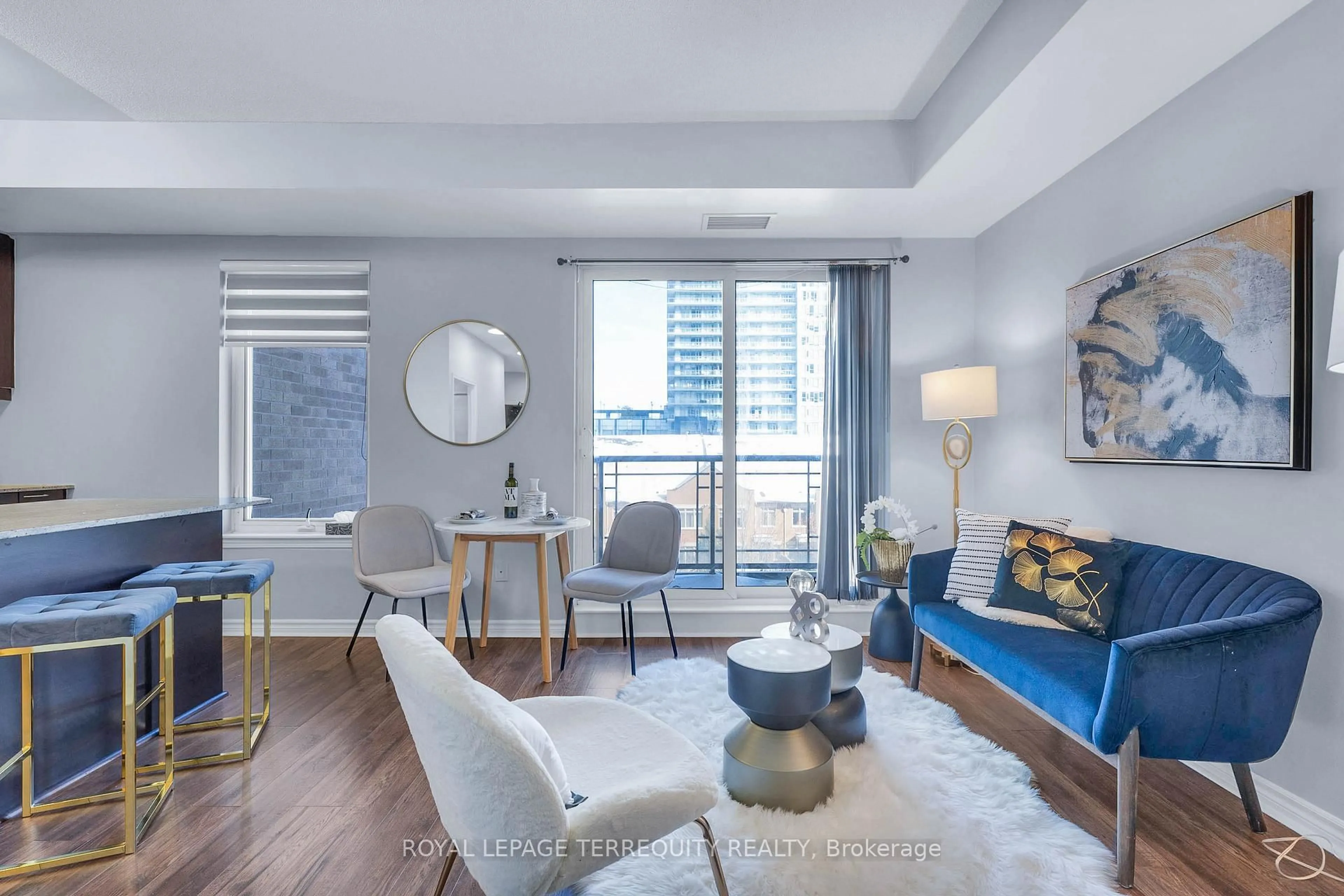 Living room with furniture, unknown for 385 Prince Of Wales St #406, Mississauga Ontario L5B 0C6