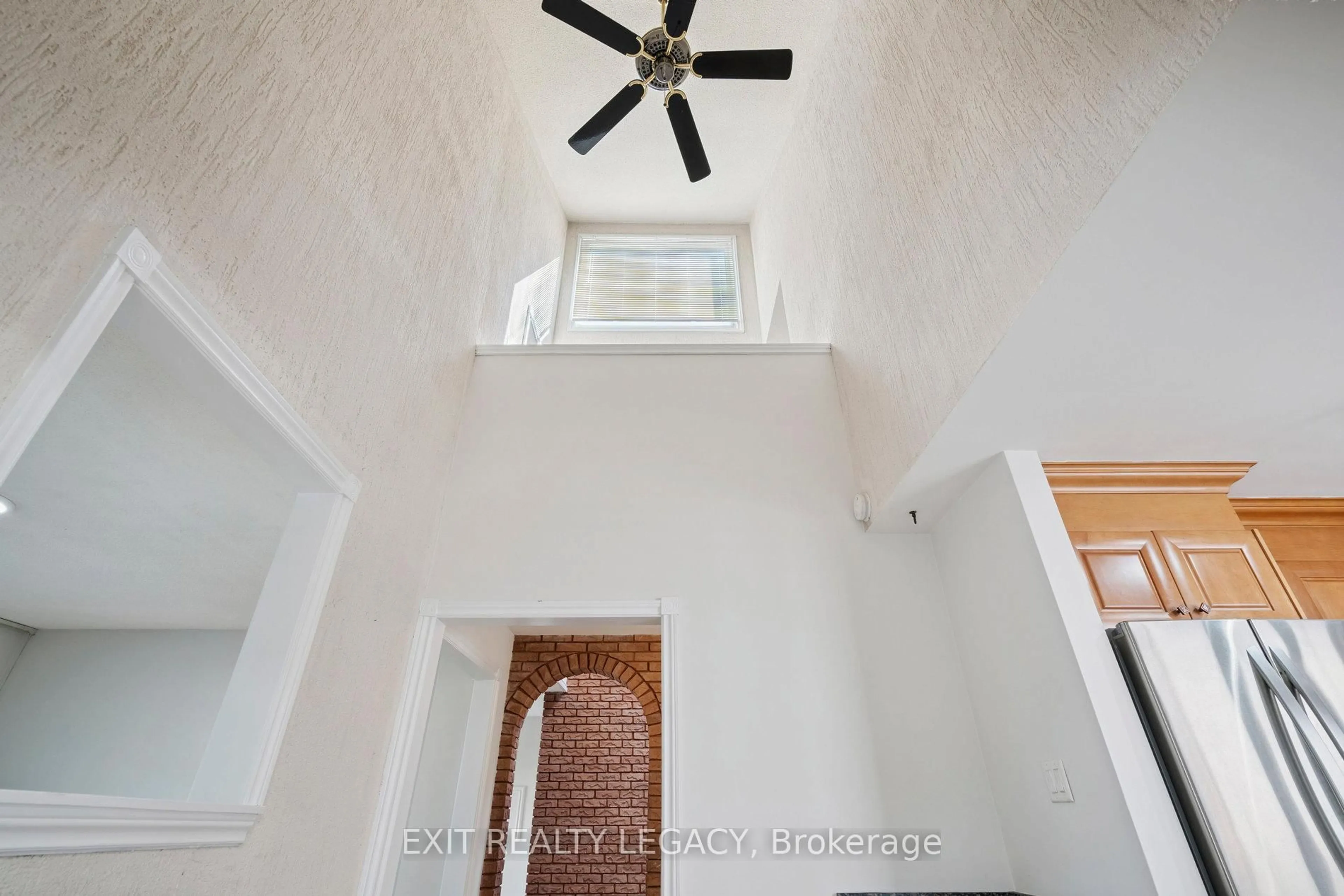 Unknown for 6 Muir Ave, Toronto Ontario M9L 1H3