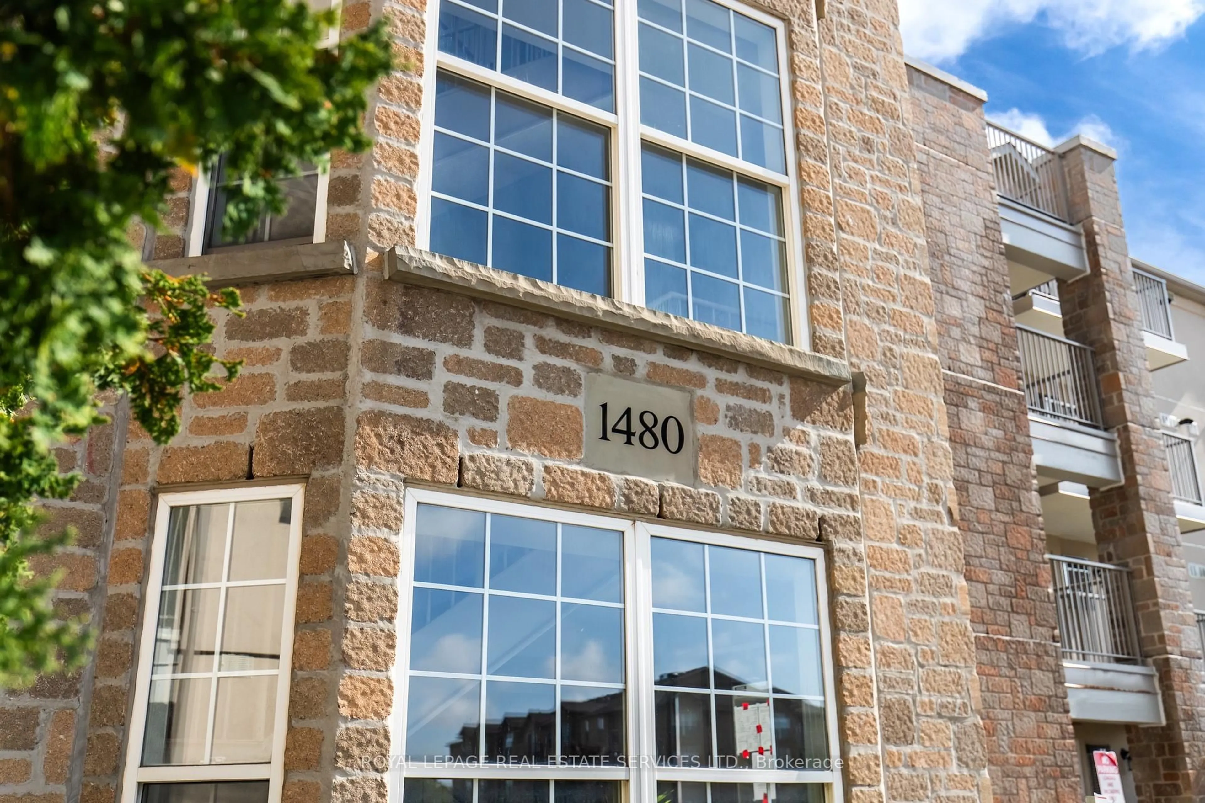 Unknown for 1480 Bishops Gate #308, Oakville Ontario L6M 4N4