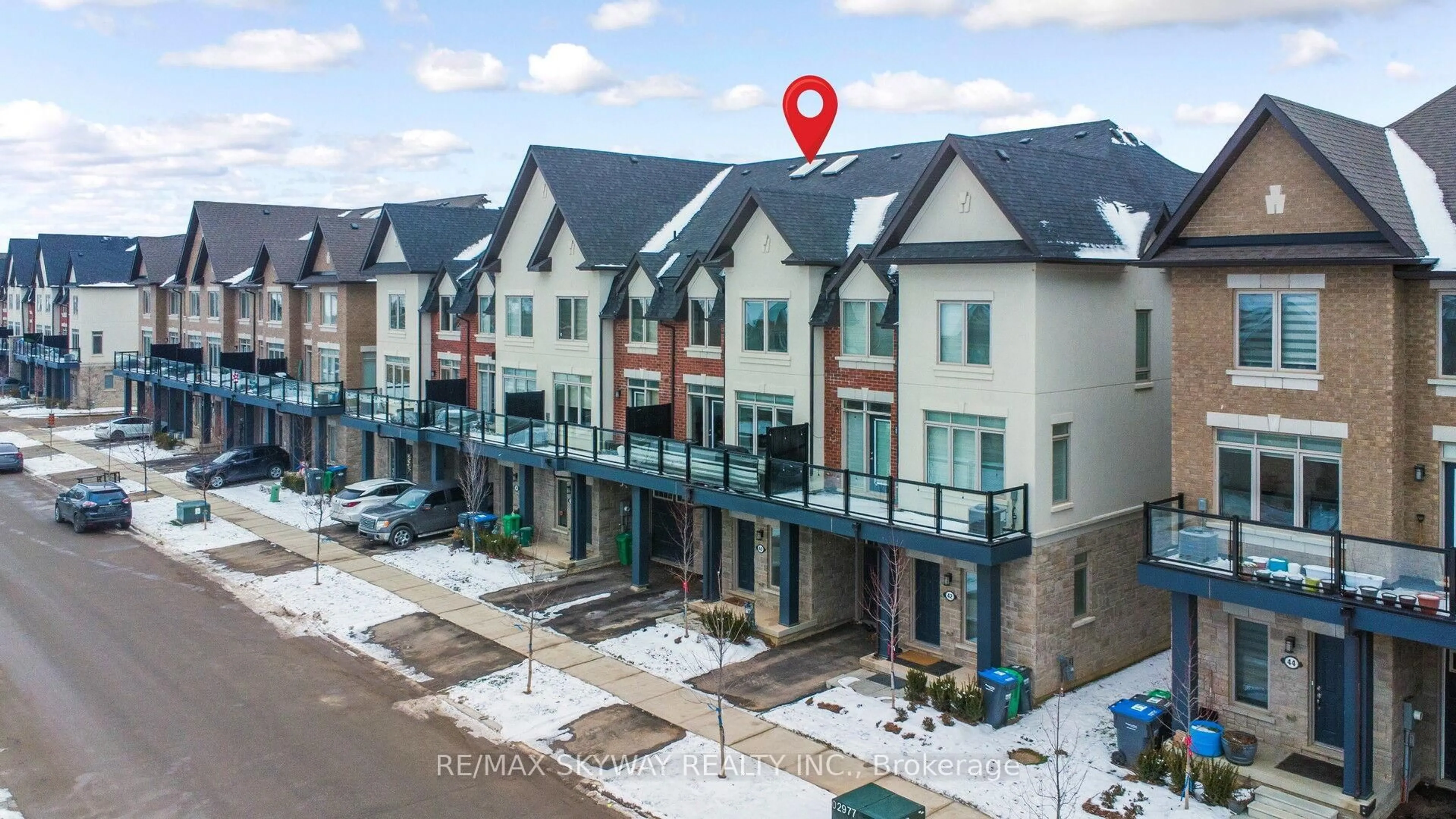 A pic from outside/outdoor area/front of a property/back of a property/a pic from drone, unknown for 40 Waterville Way, Caledon Ontario L7C 4L6
