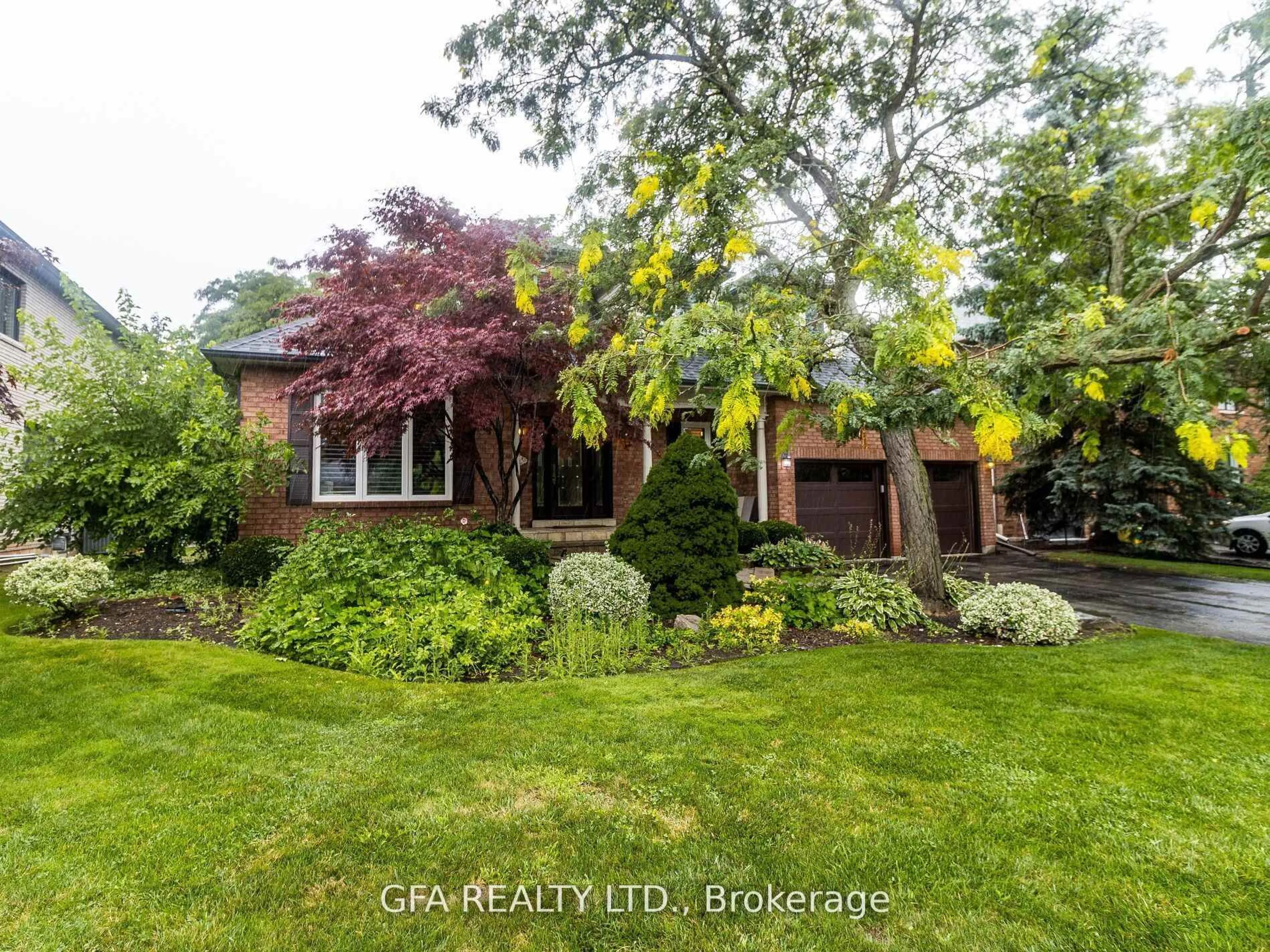 Unknown for 1027 Masters Green, Oakville Ontario L6M 2N7
